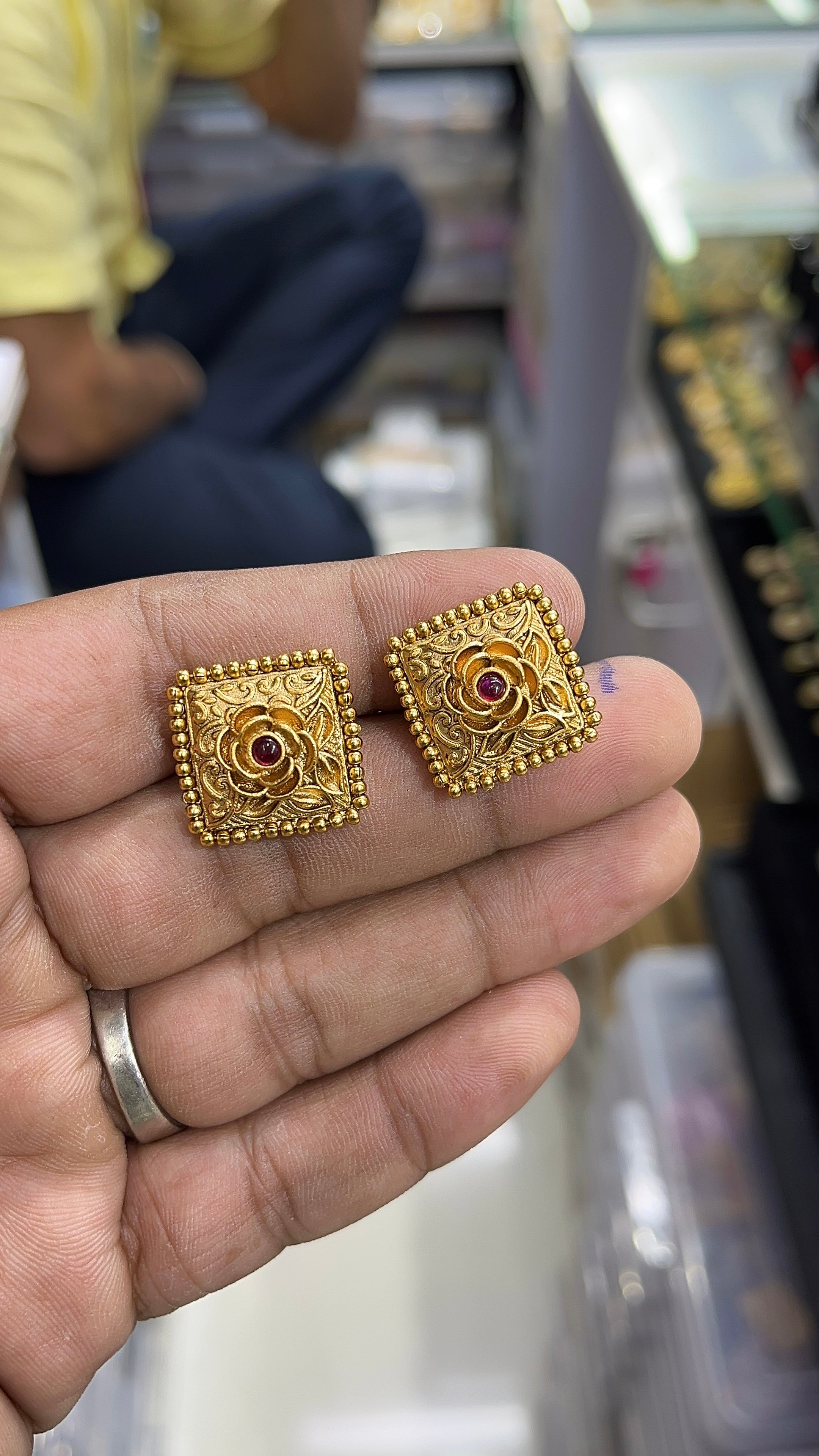 Hita Pink Antique Designer studs