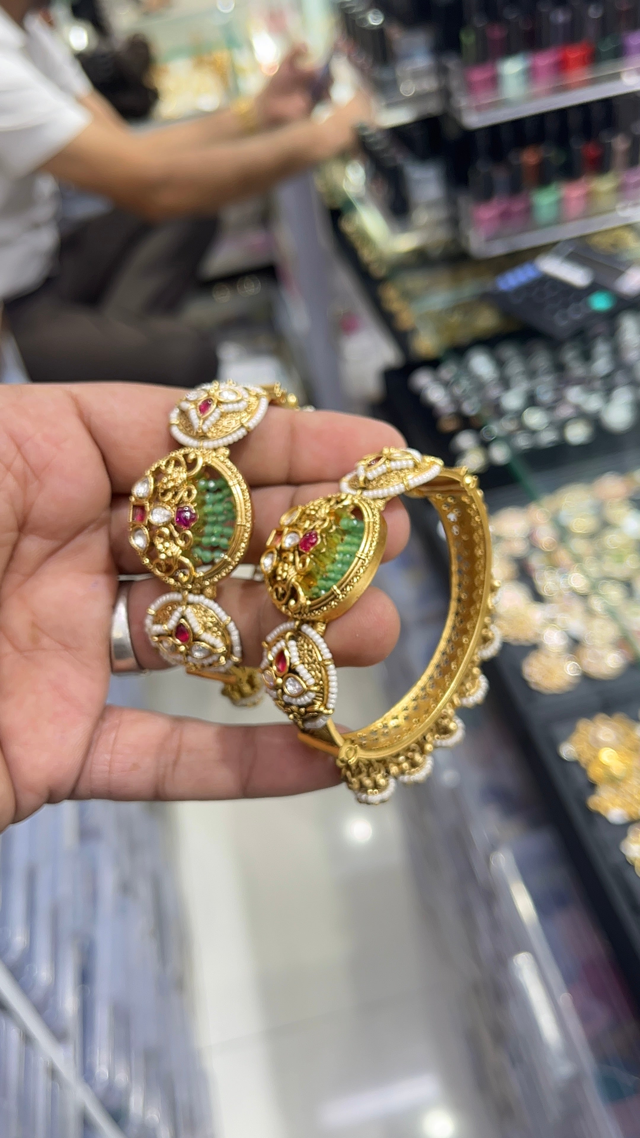 Disha Antique Designer Bangle