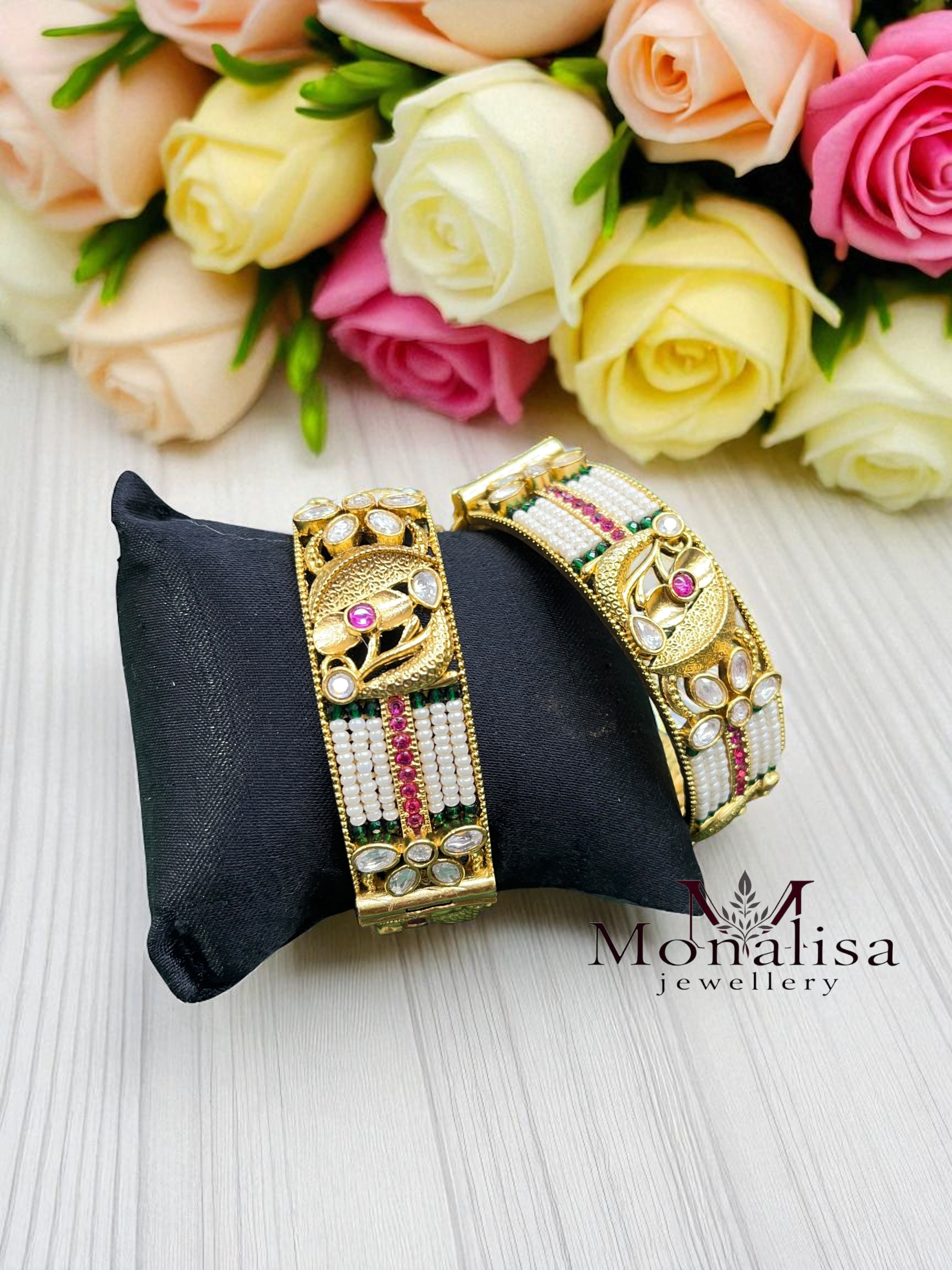 Prapti Antique Designer Bangles