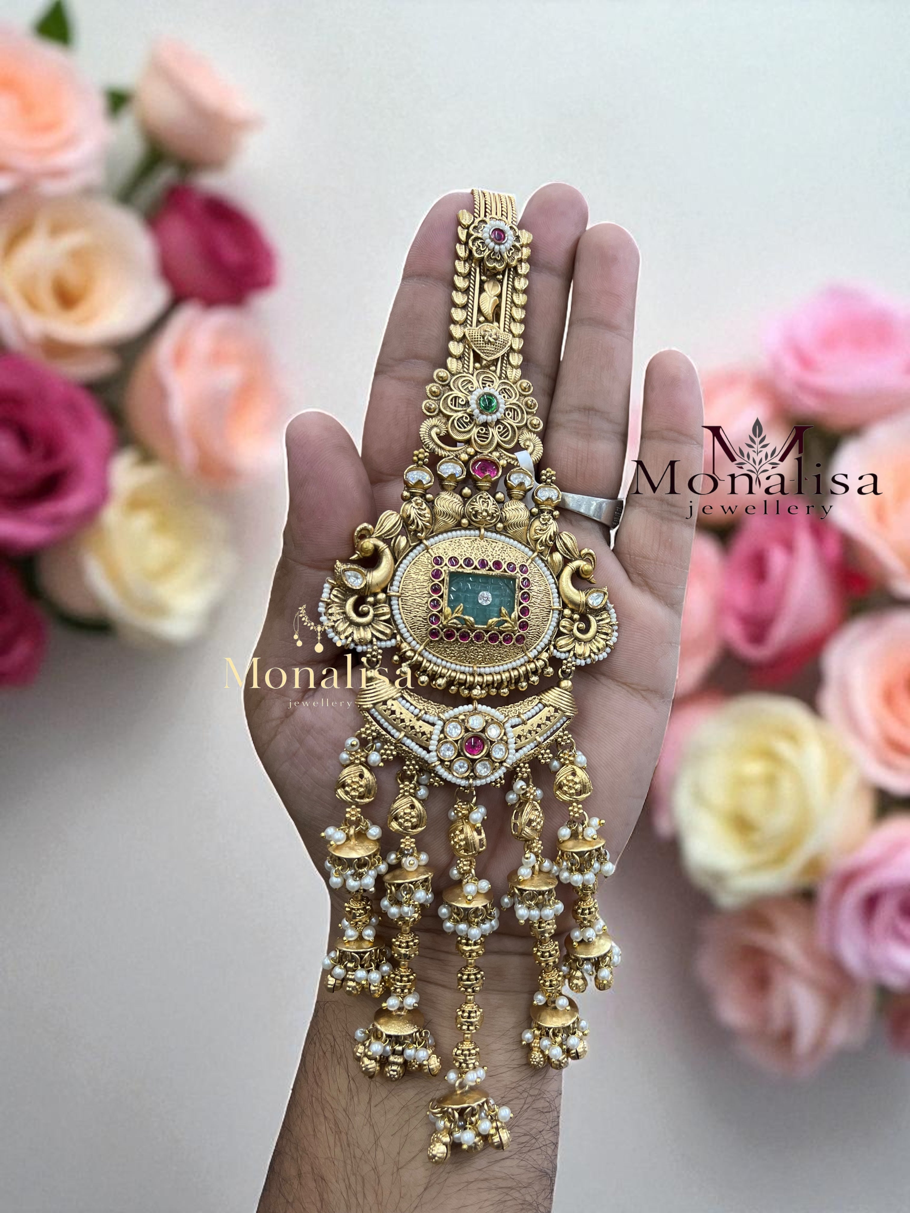 Minika Antique Designer Challa