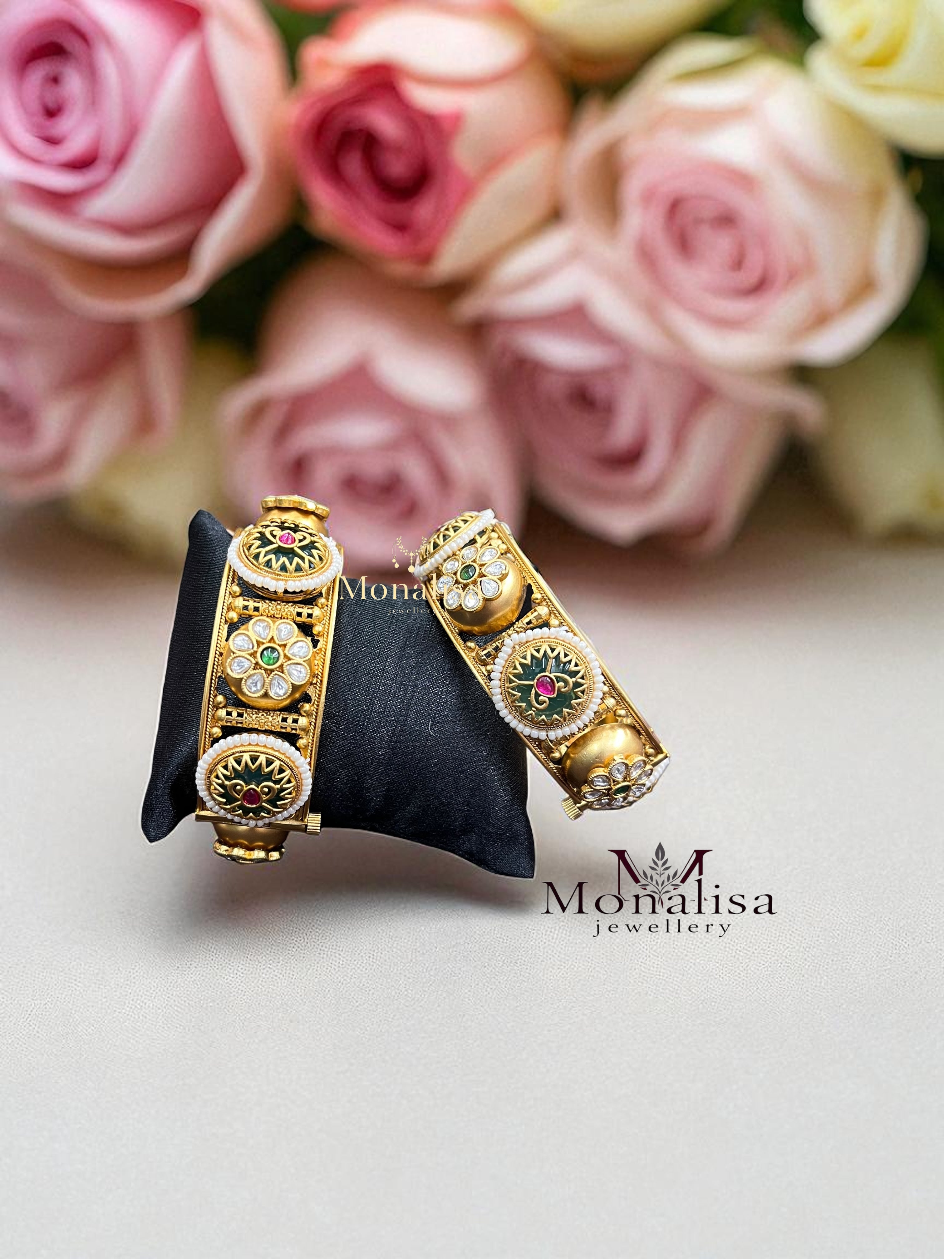 Chitrika Antique Designer Bangle
