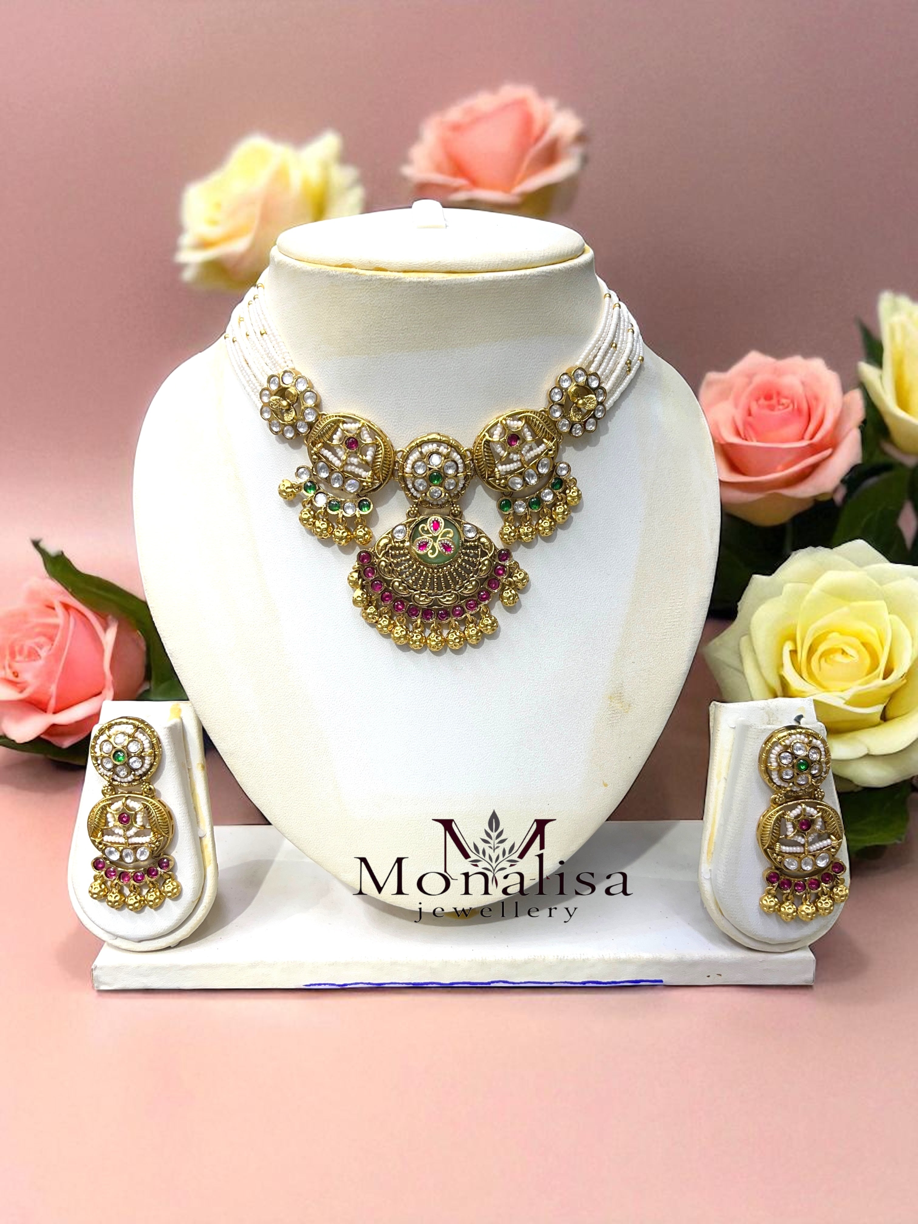 Arana Antique Designer Necklace Set