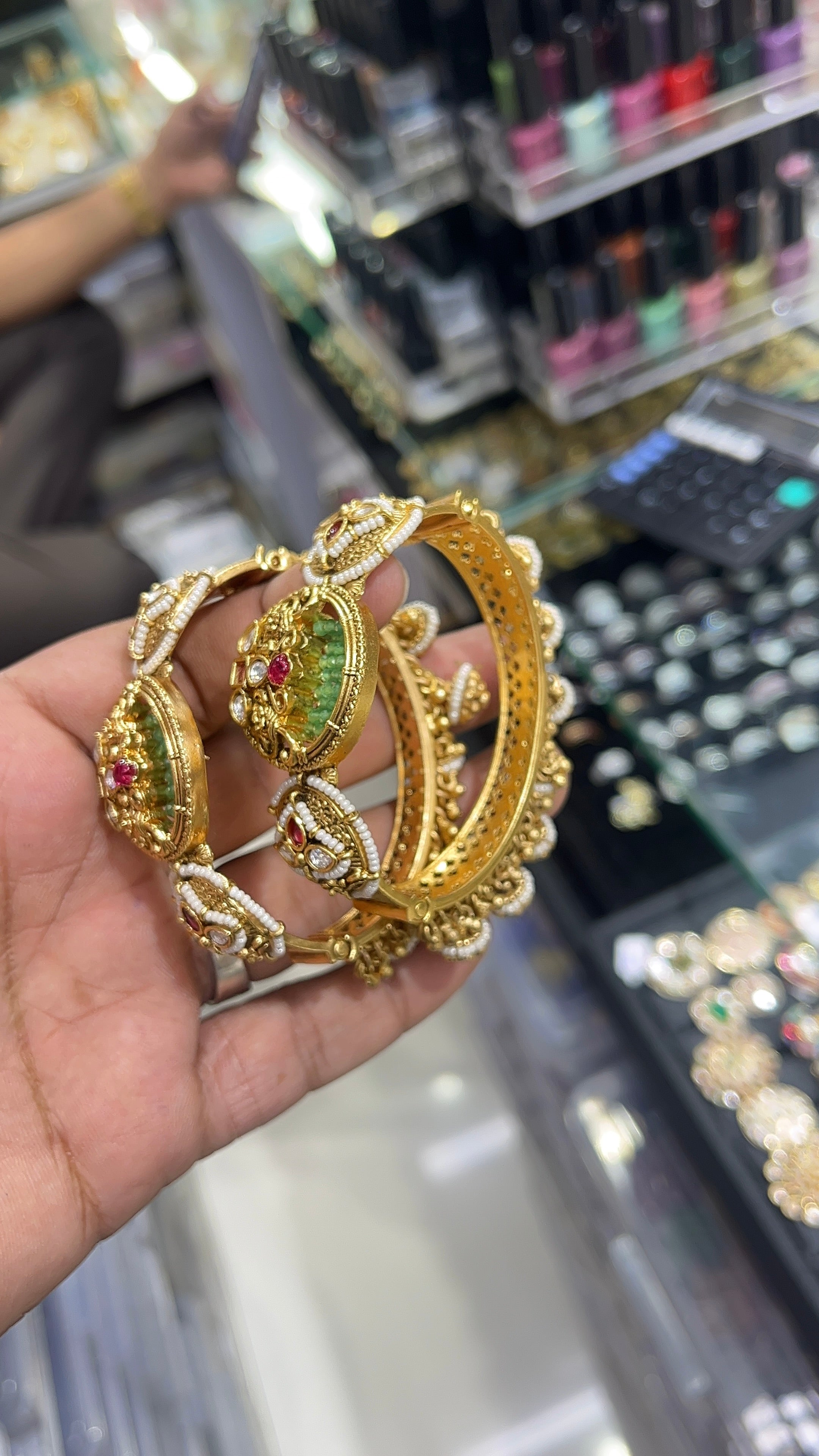 Disha Antique Designer Bangle