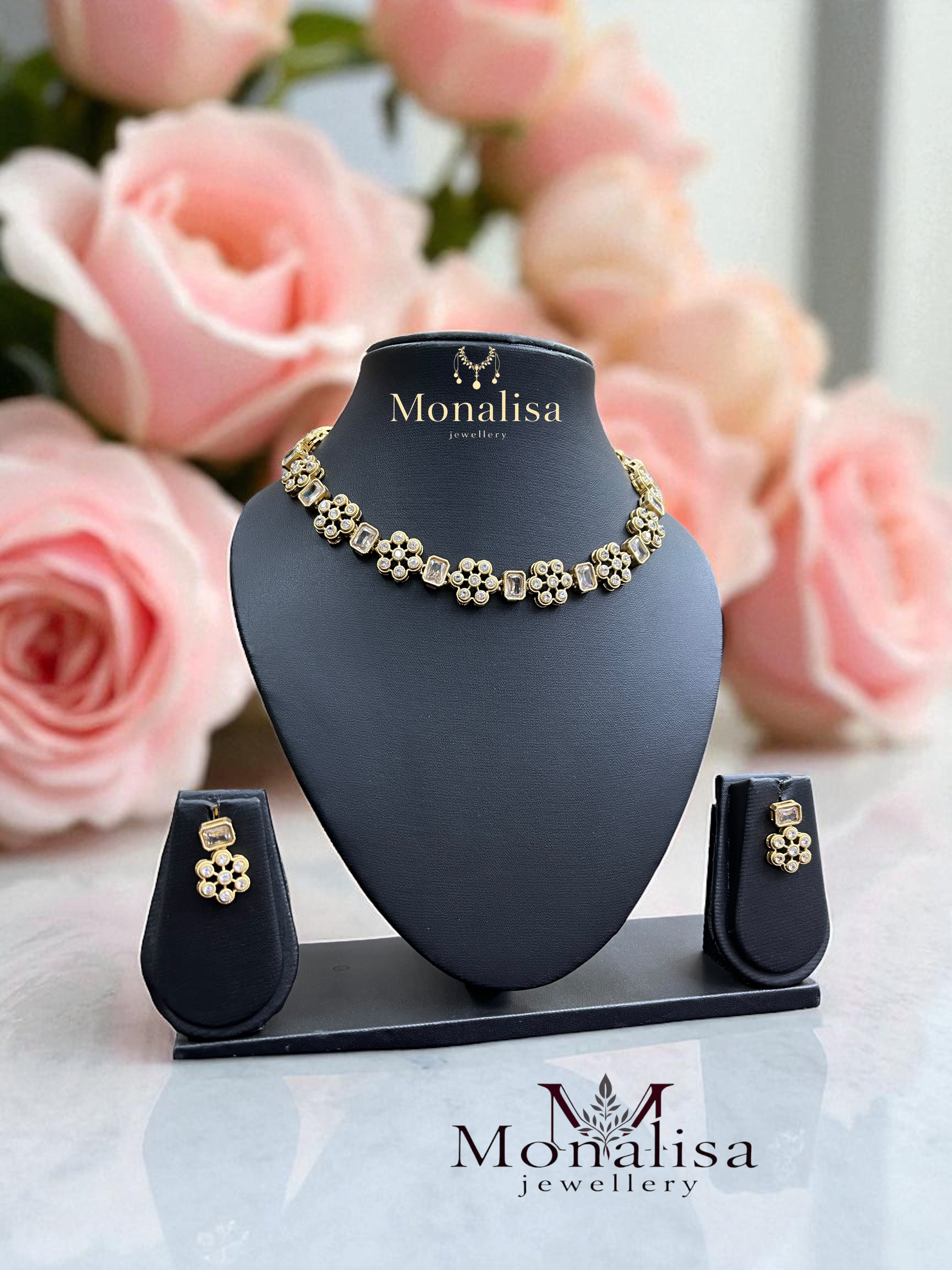 Aditha Antique Designer Necklace Set
