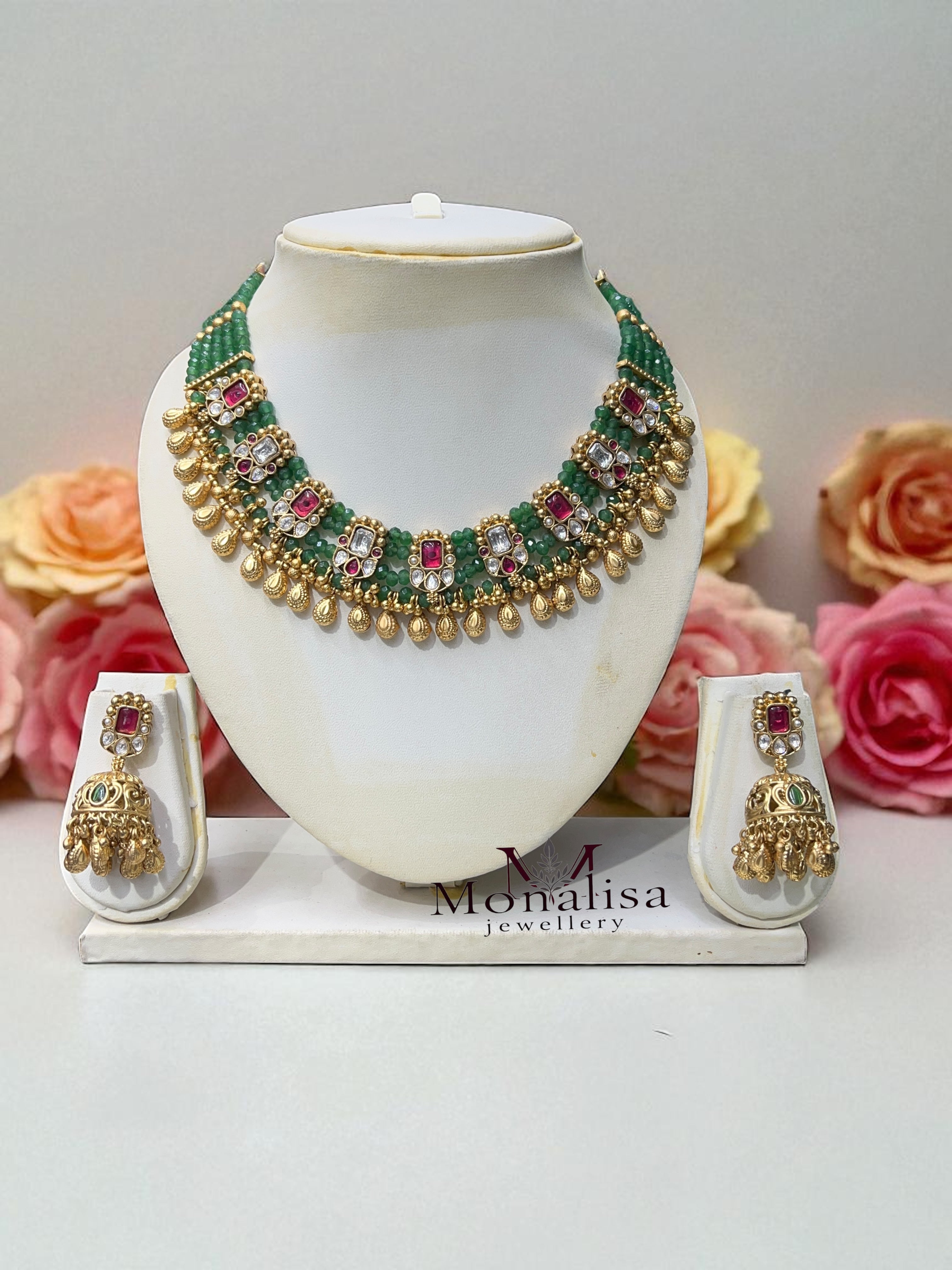 Akruti Antique Designer Necklace Set