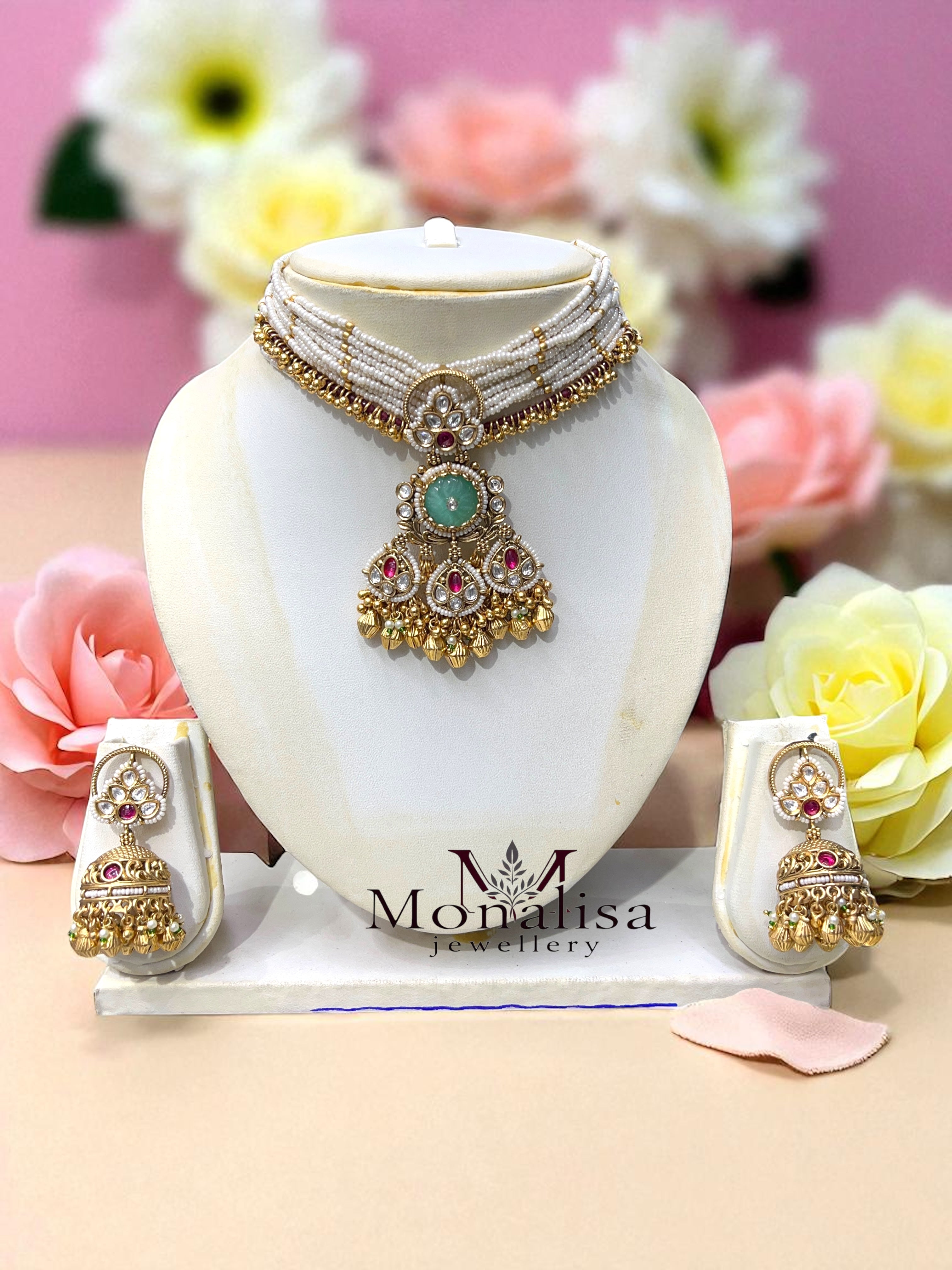 Kaira Antique Designer choker Set