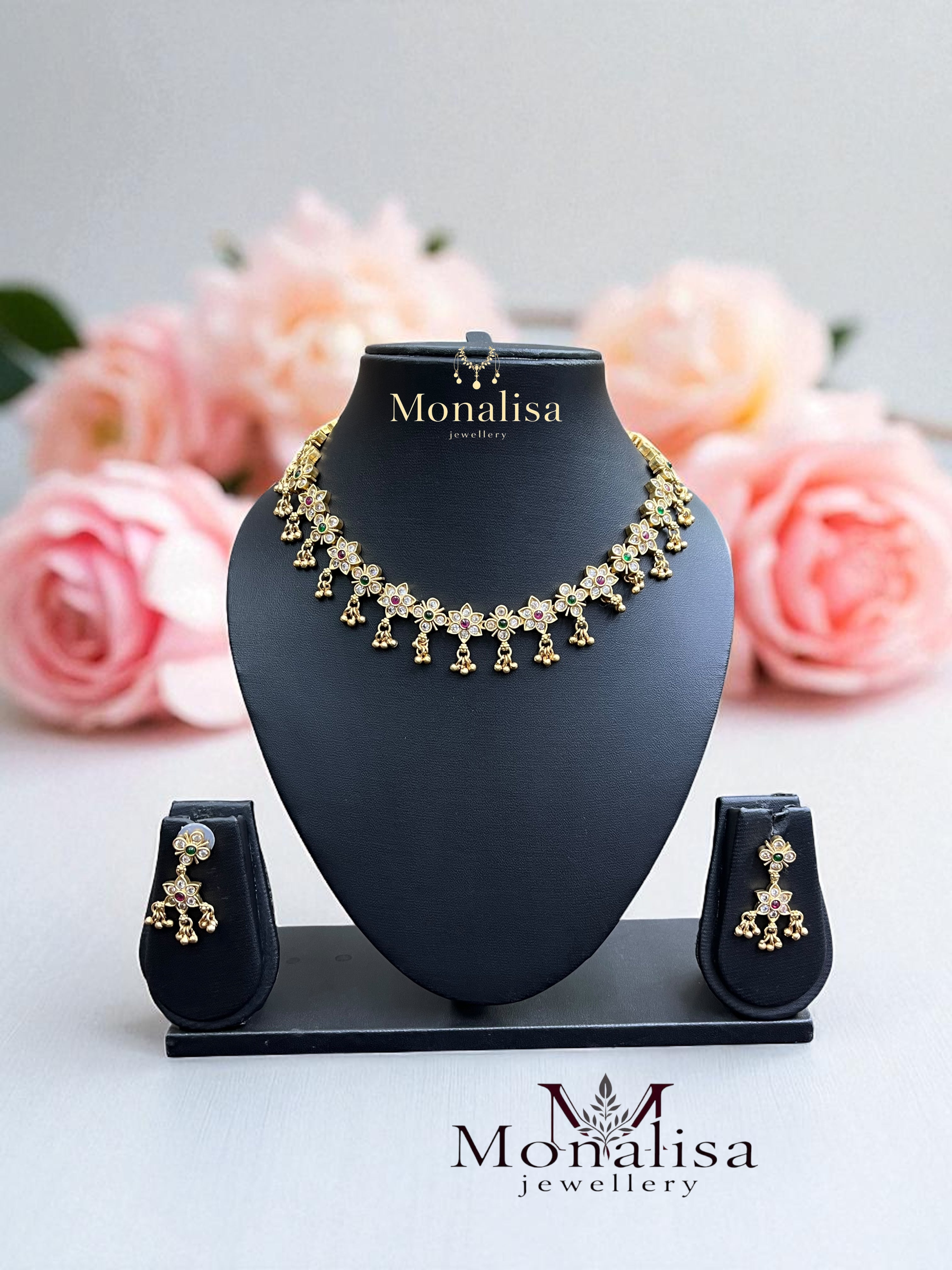 Niverta Antique Designer Necklace Set