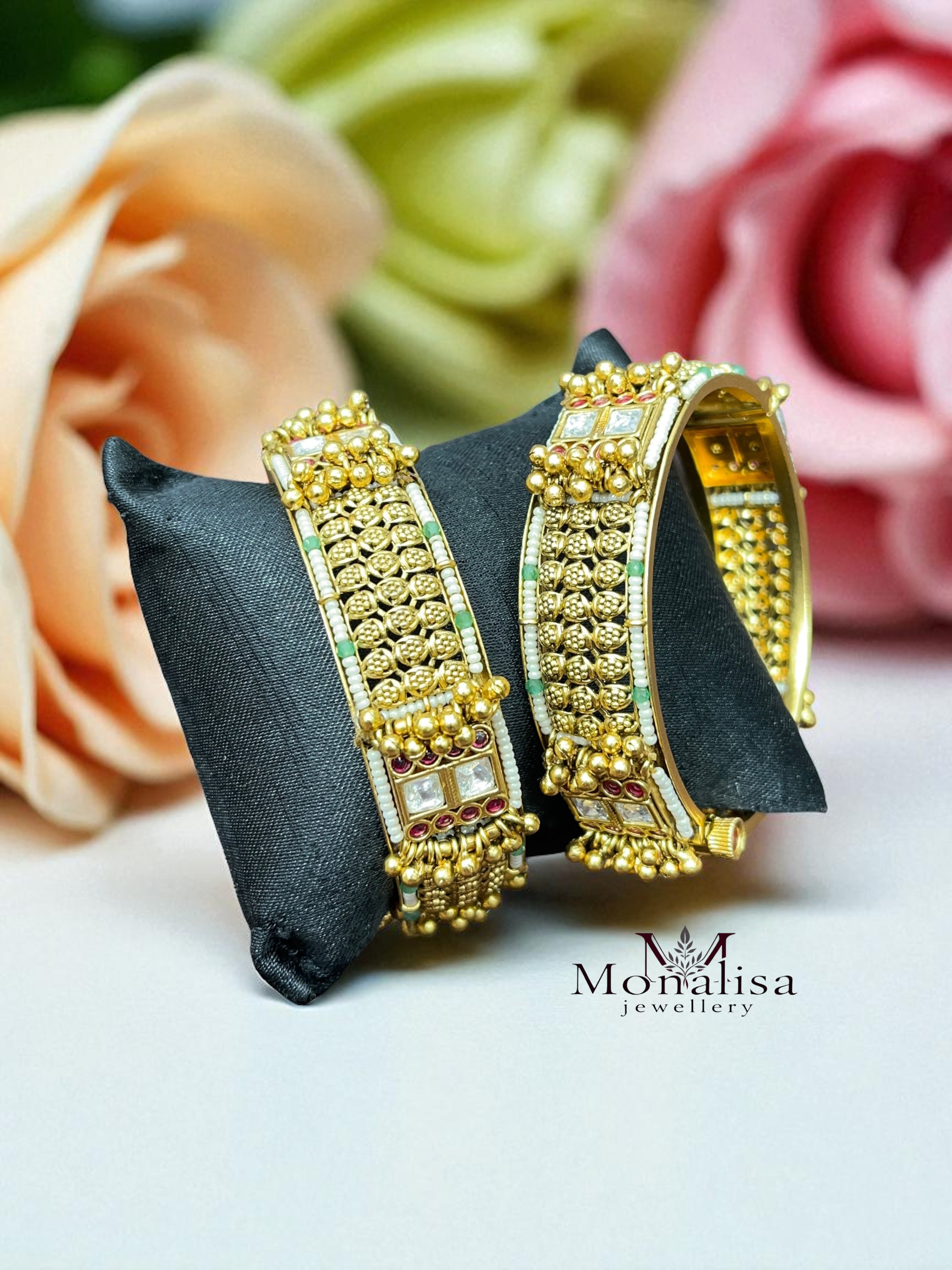 Vibhuti Antique Designer Bangles