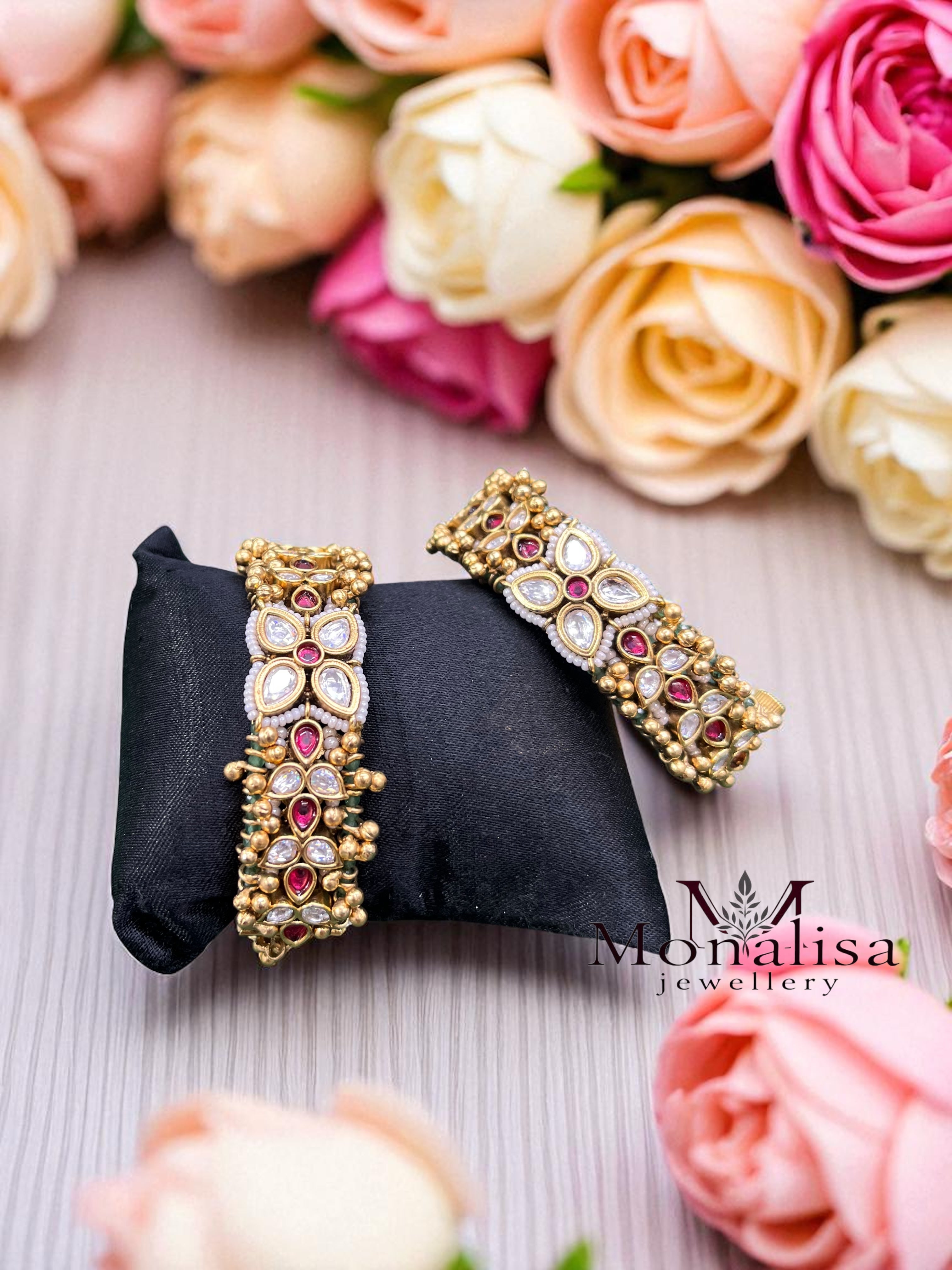 Pallavi Jhumki Antique Designer Bangles