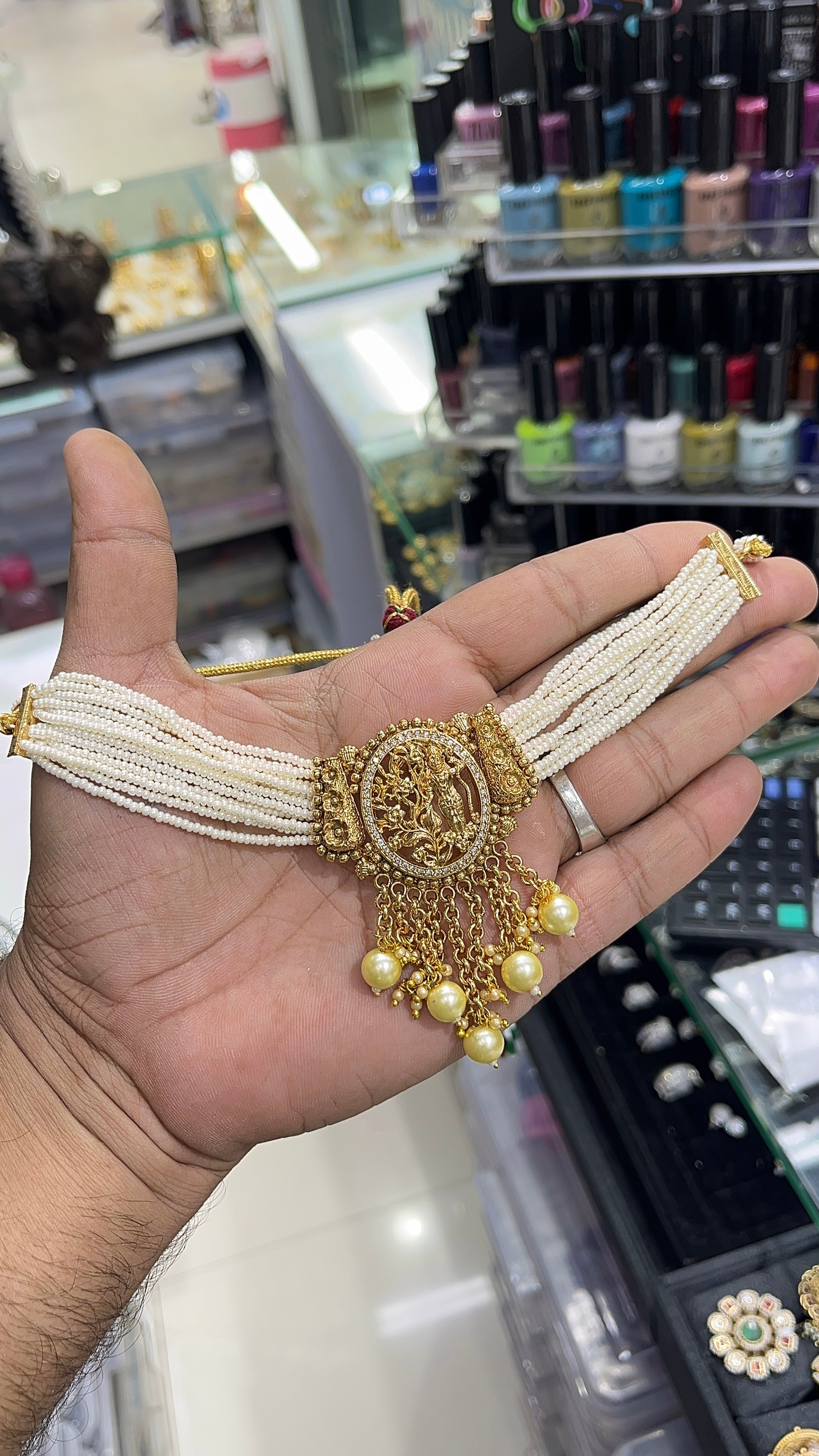 Pranshi Antique Designer Choker Set