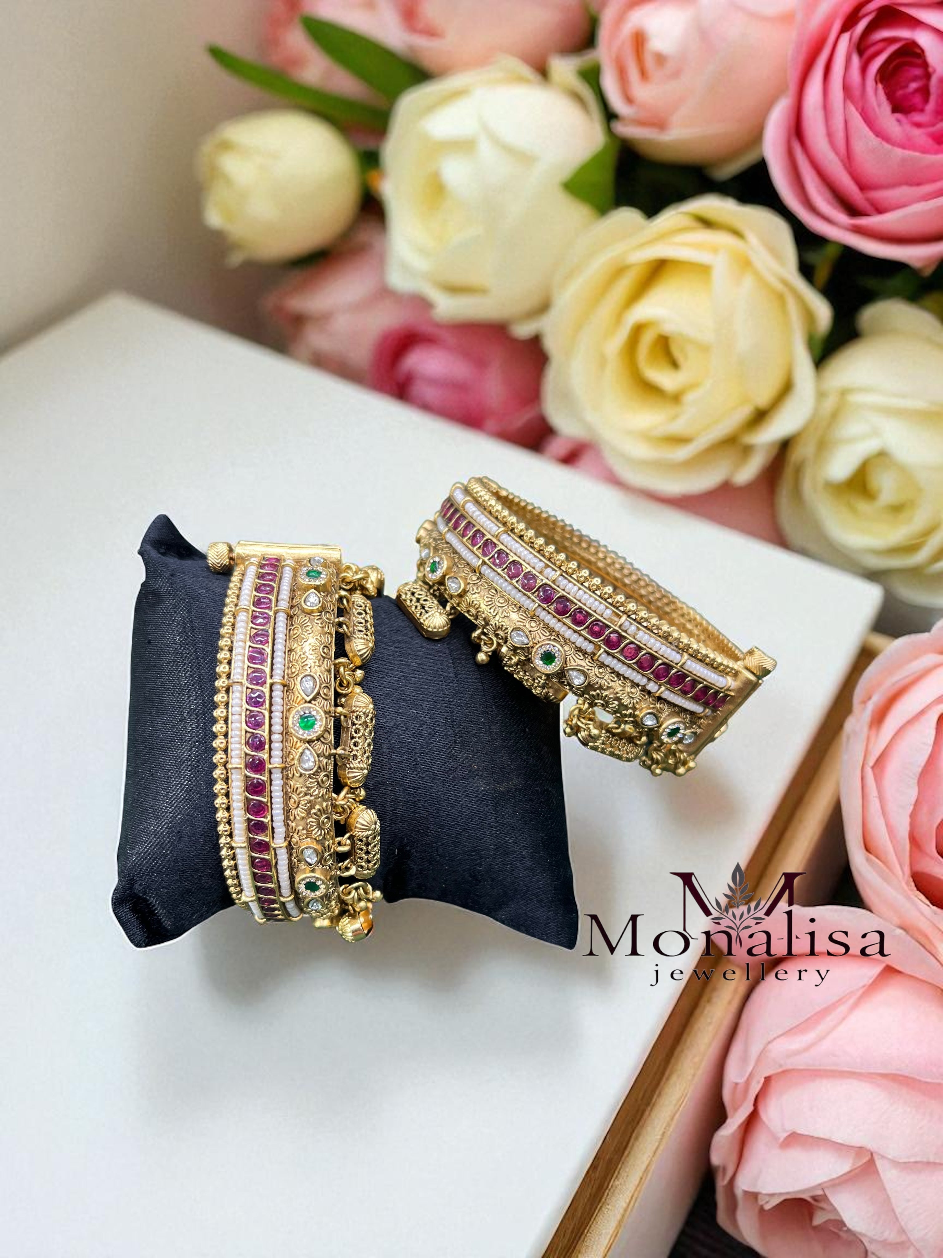 Drishti Jhumki Antique Designer Bangles