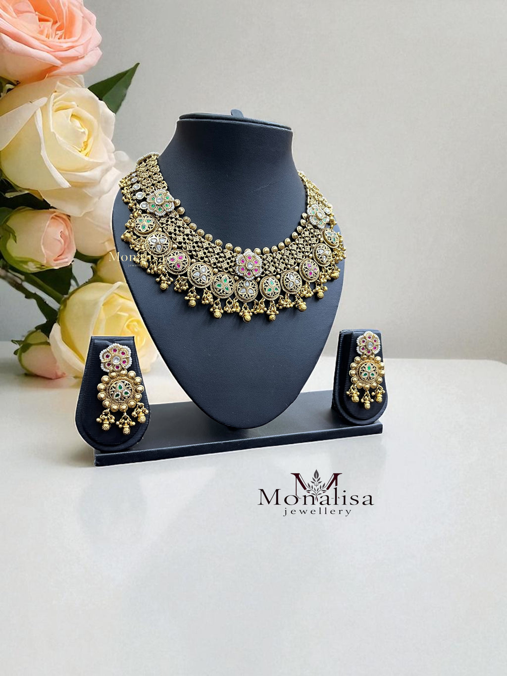 Eeshika Antique Designer Necklace Set