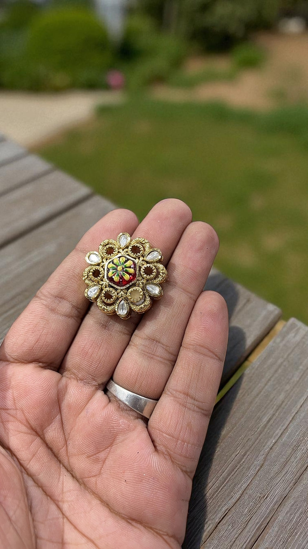 Svara Antique Designer Ring