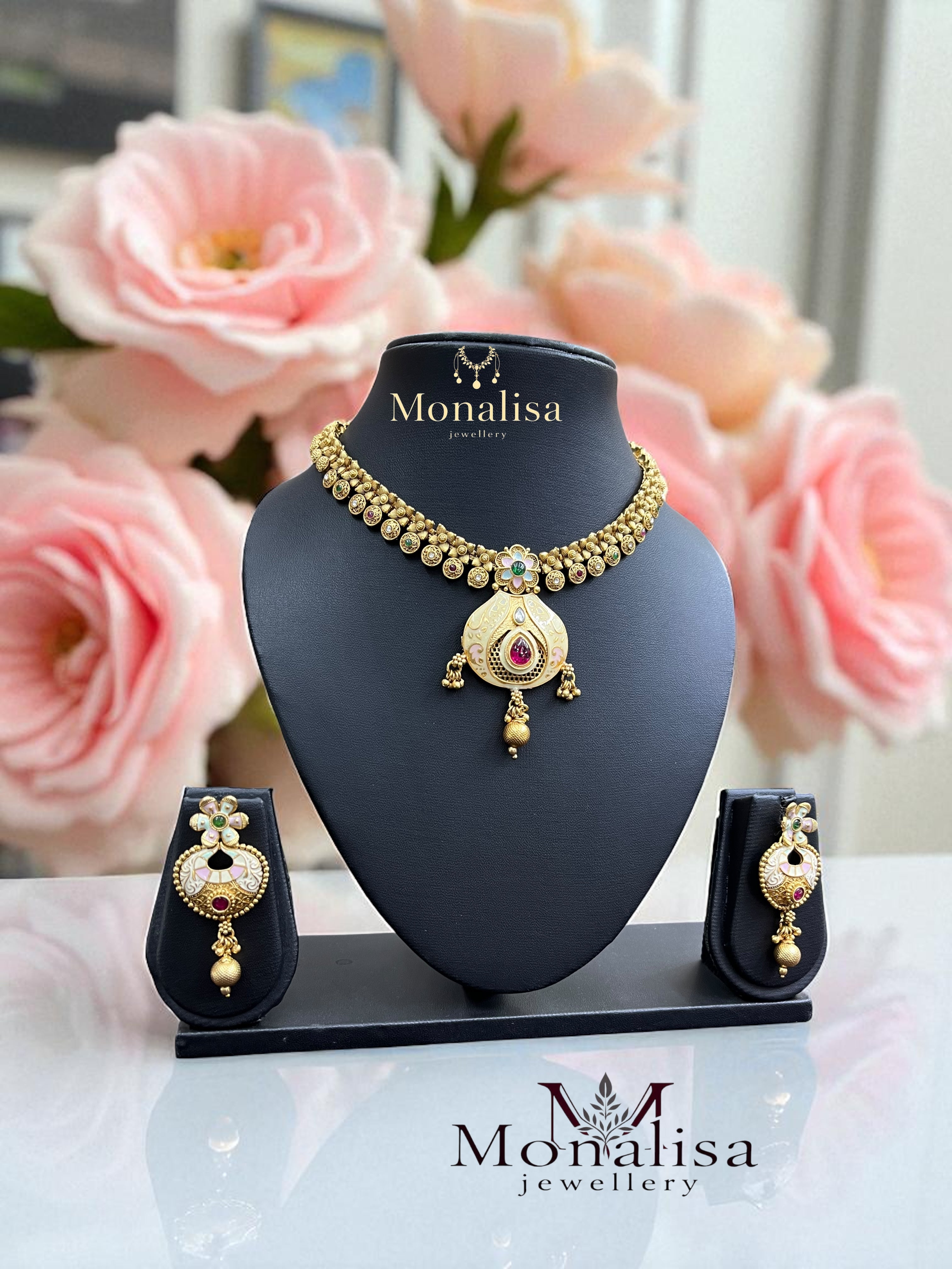 Bimba Antique Designer Necklace Set