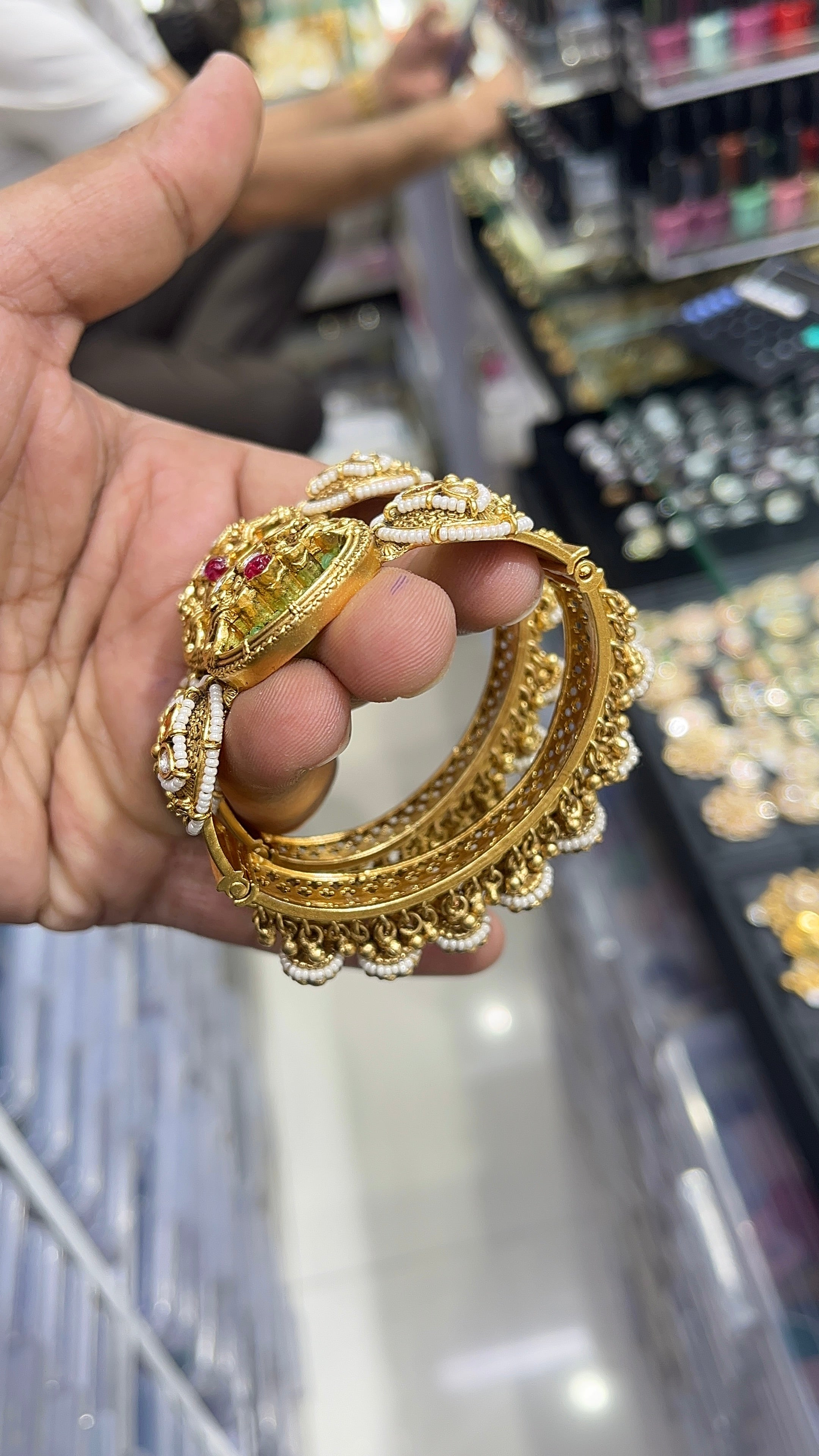 Disha Antique Designer Bangle