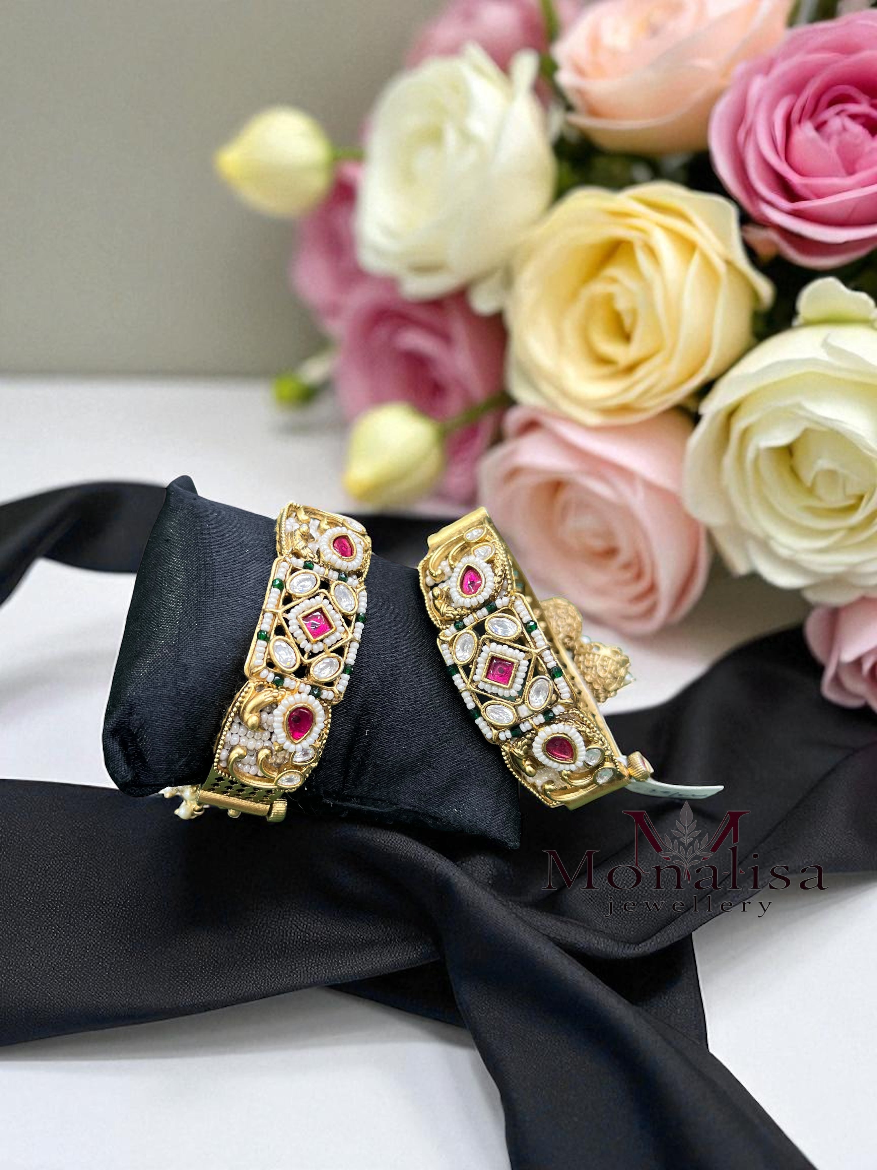 Neetu Jhumki Antique Designer Bangles