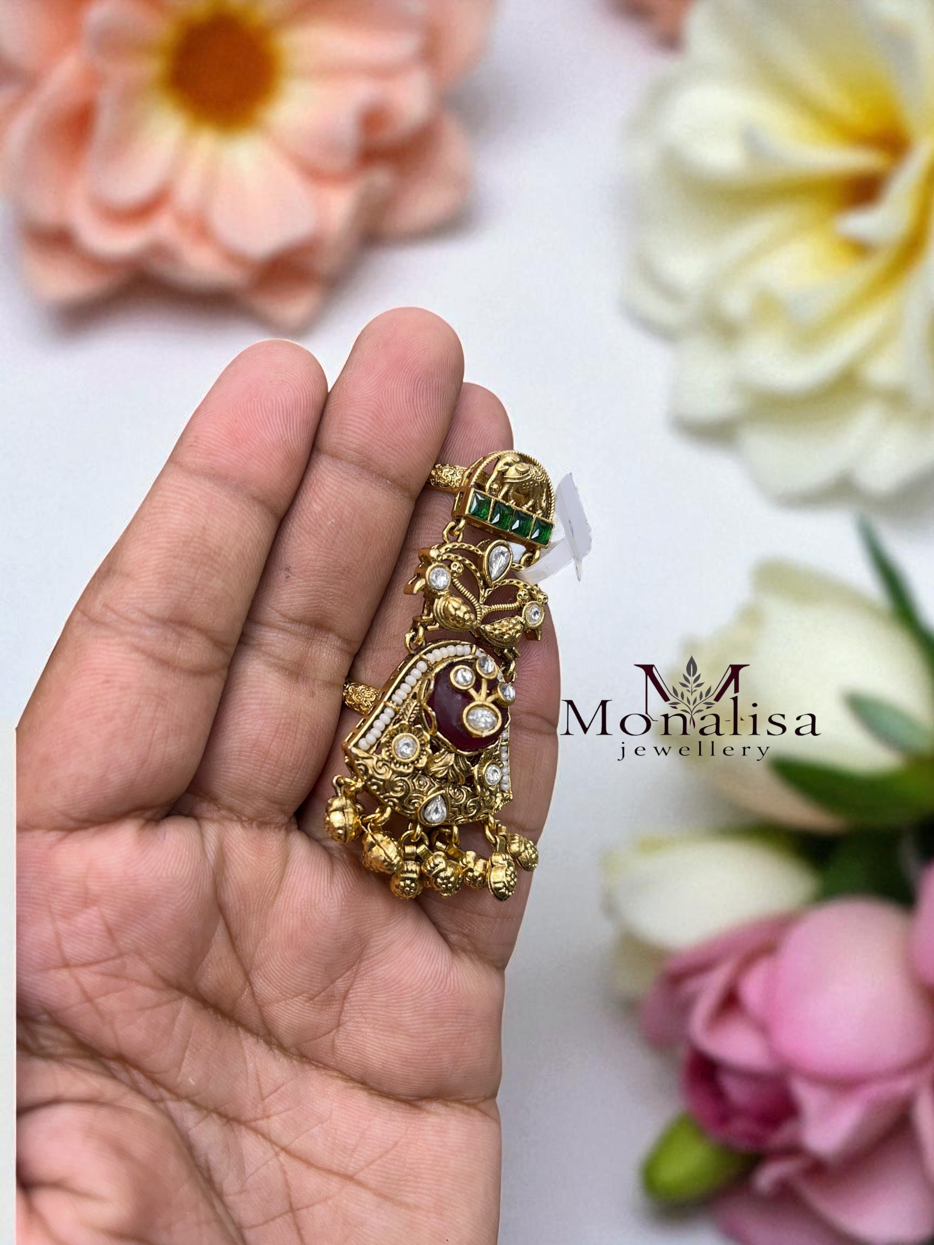 Keshvi Full Finger Designer Ring