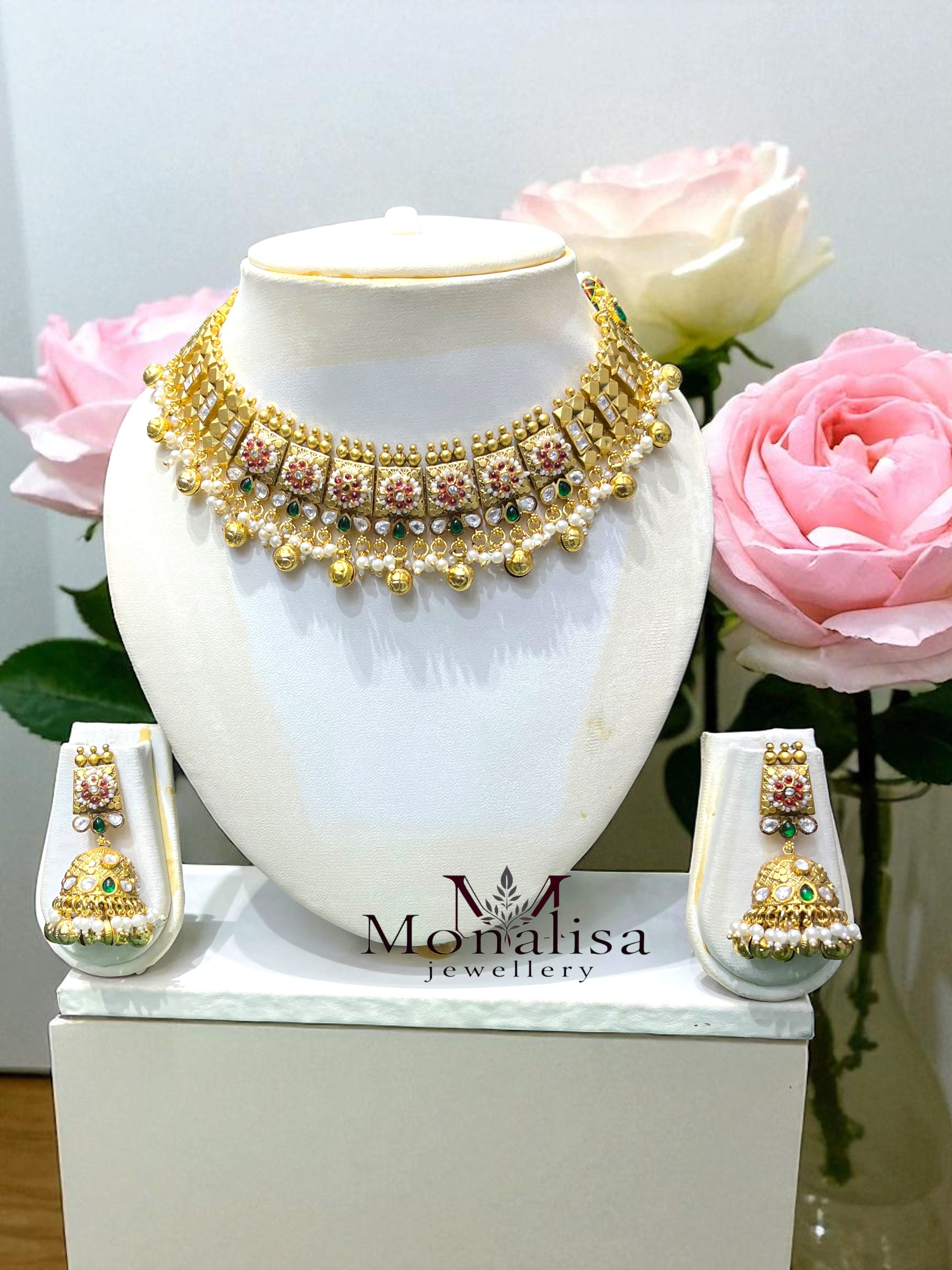 Manushi Antique Designer Necklace Set