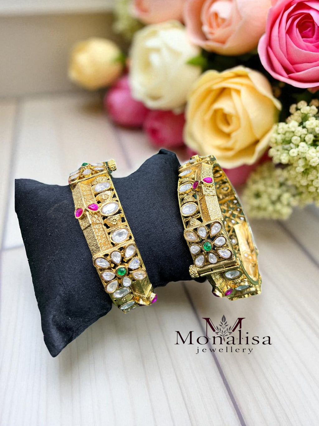 Saniya Antique Designer Bangle