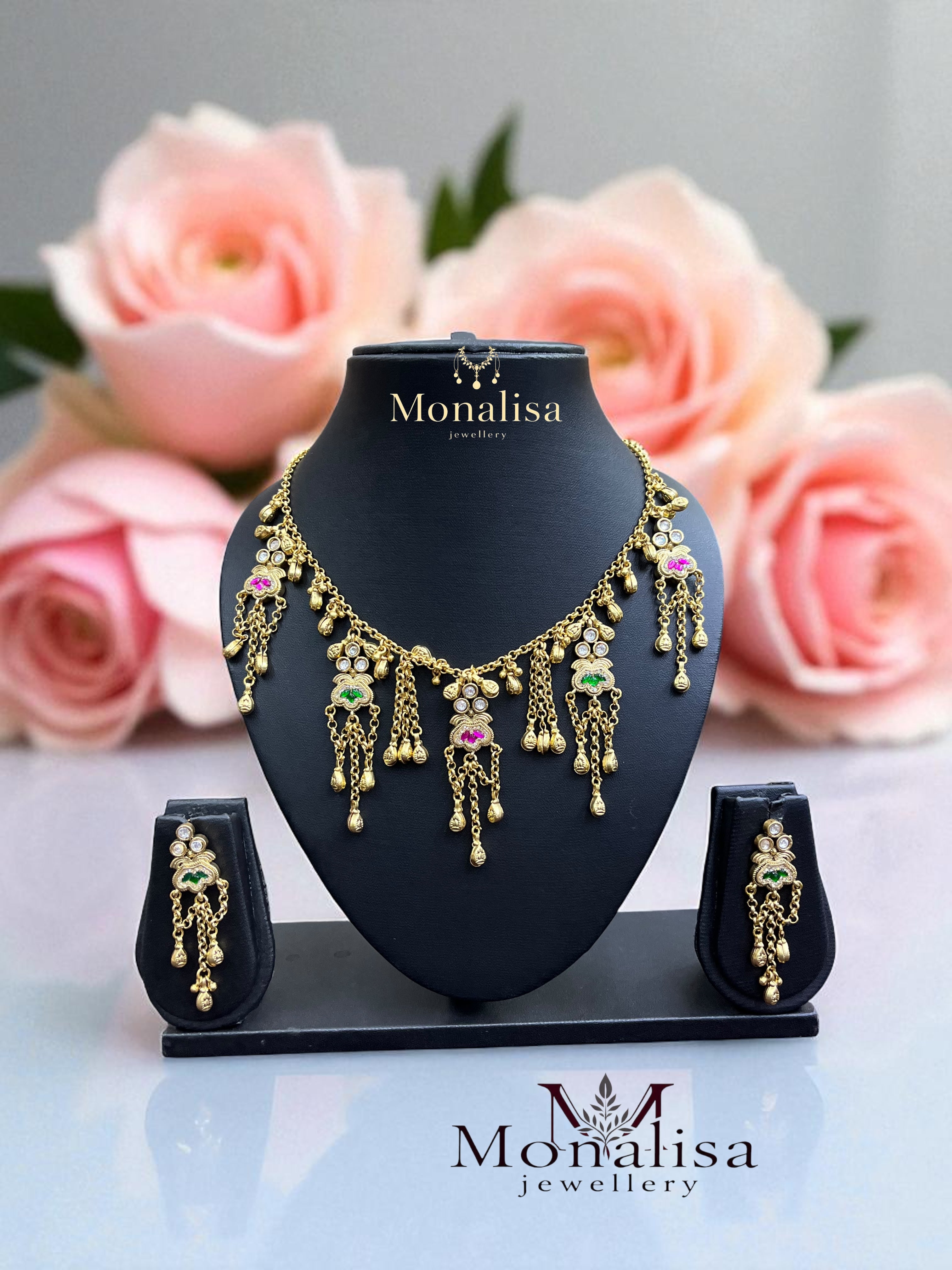 Jayavanti Antique Designer Necklace Set