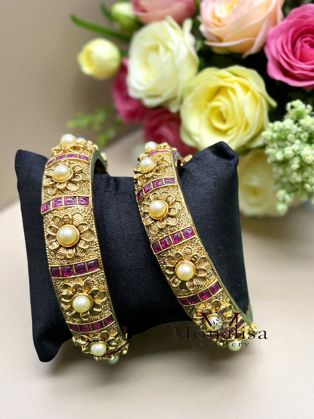 Nilaya Antique Designer Bangle