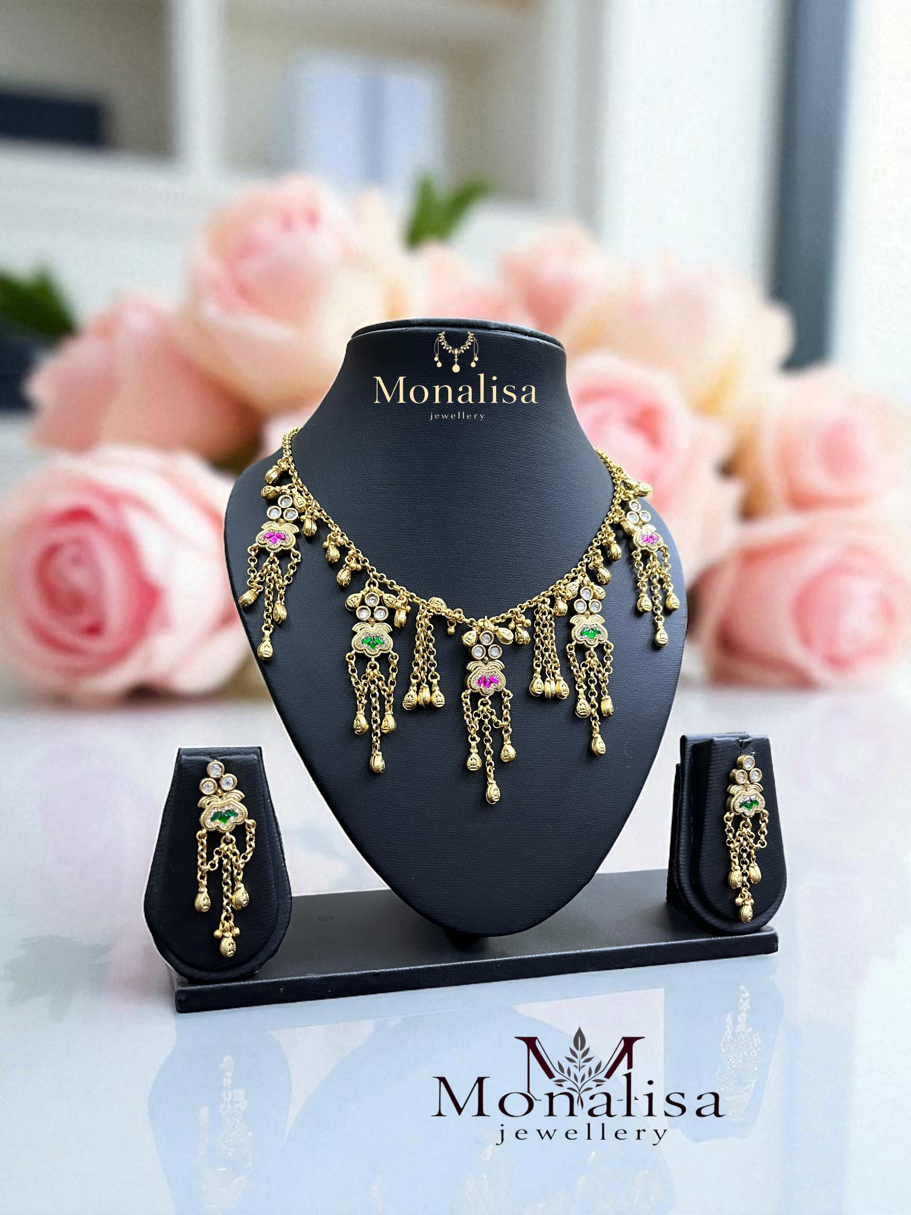 Jayavanti Antique Designer Necklace Set