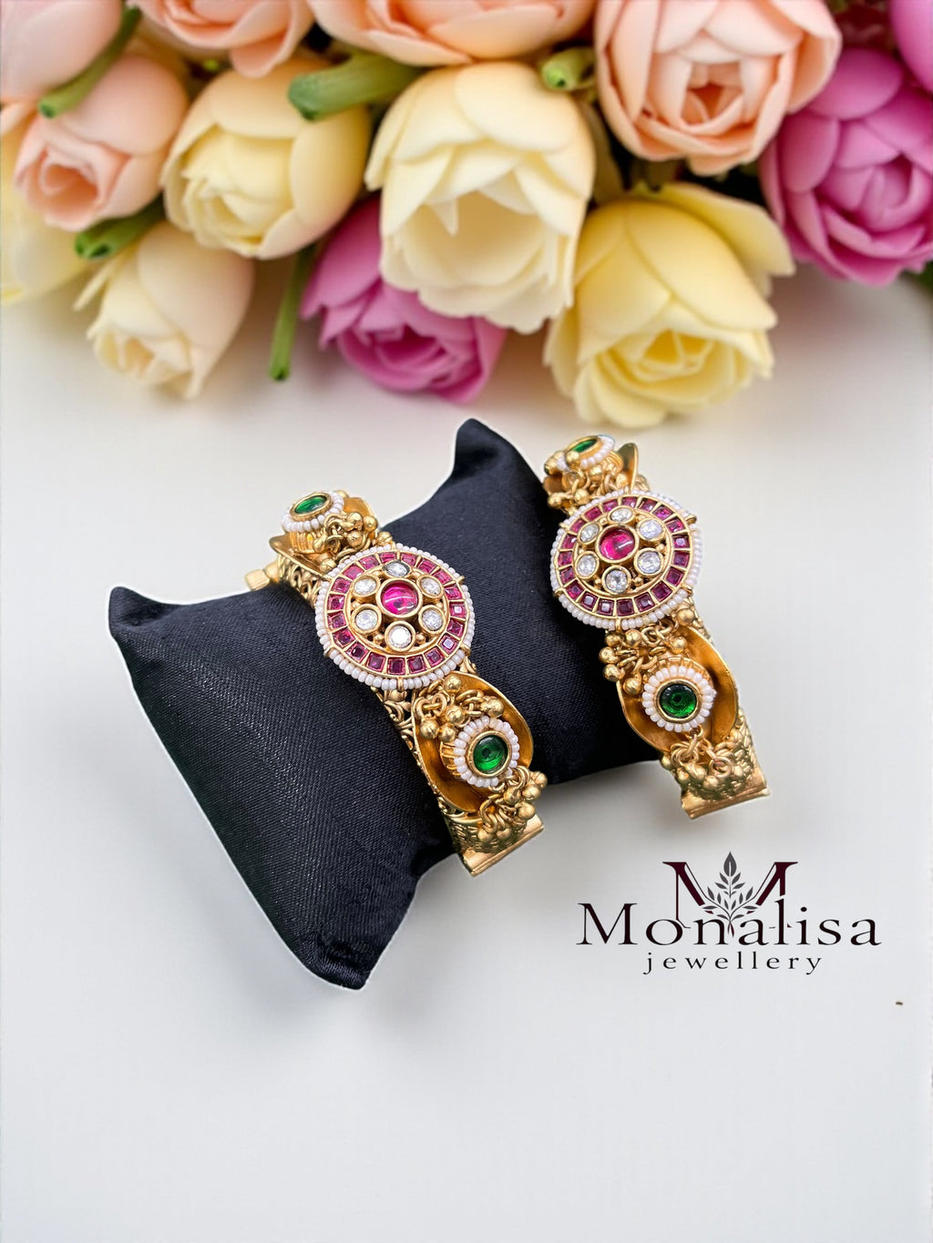Pehr Jhumki Antique Designer Bangles