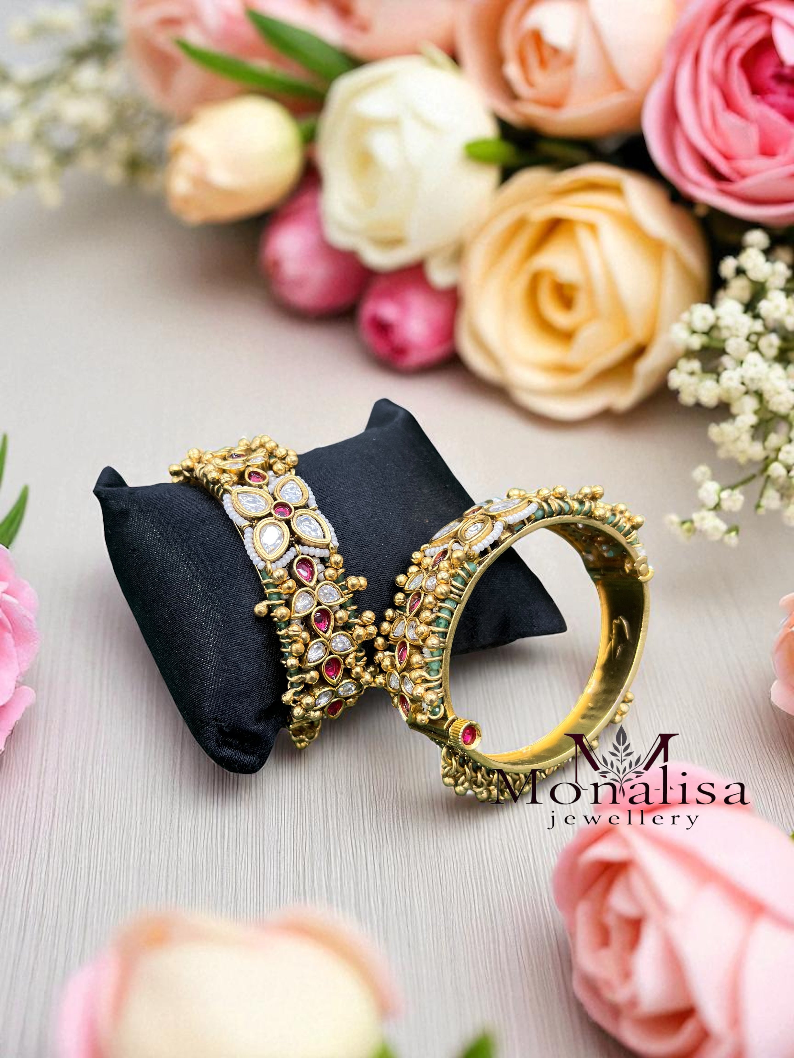 Pallavi Jhumki Antique Designer Bangles