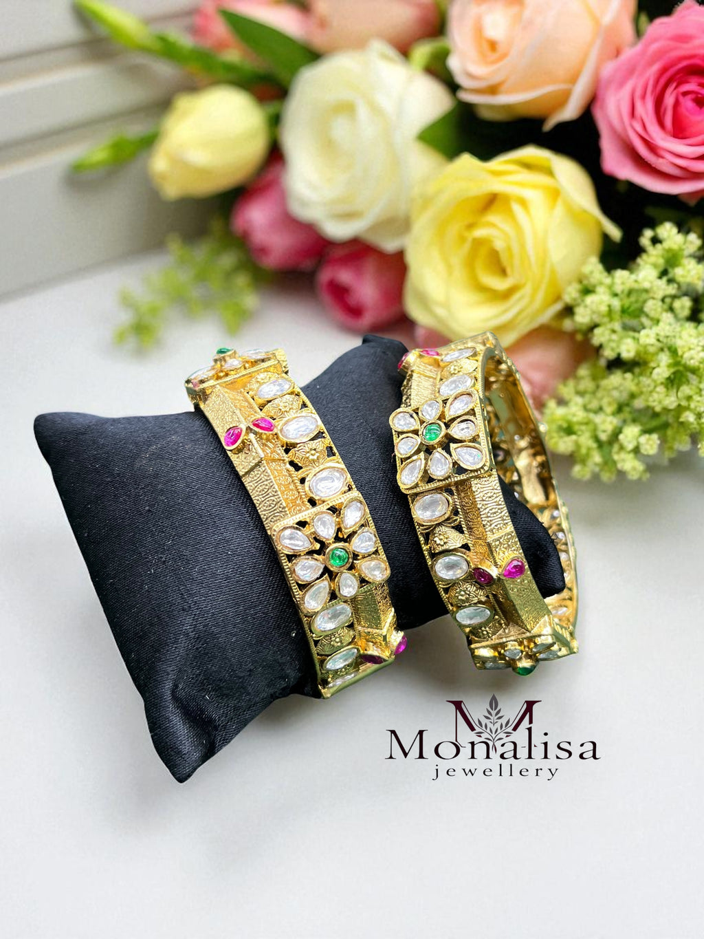 Saniya Antique Designer Bangle