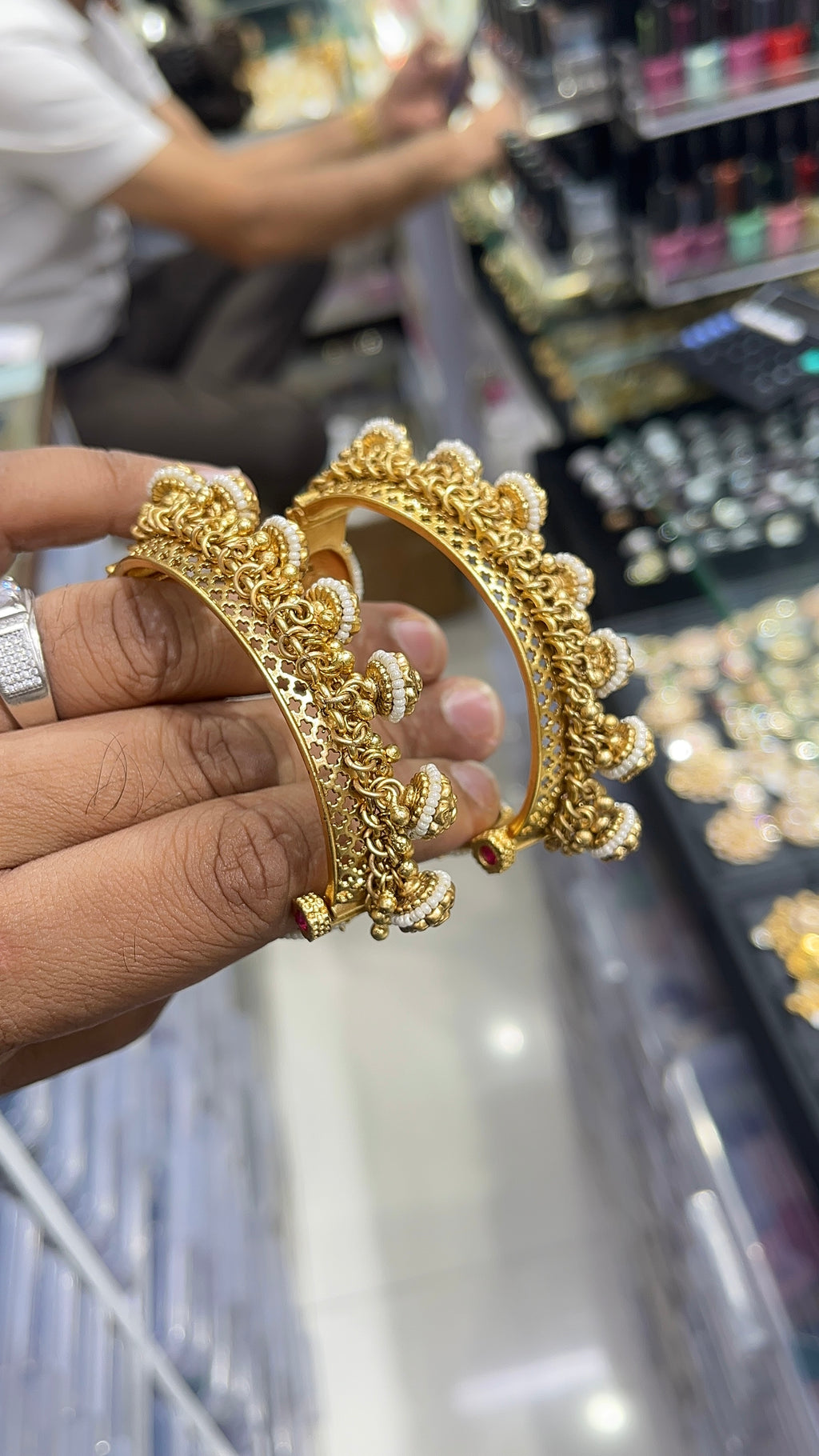 Disha Antique Designer Bangle