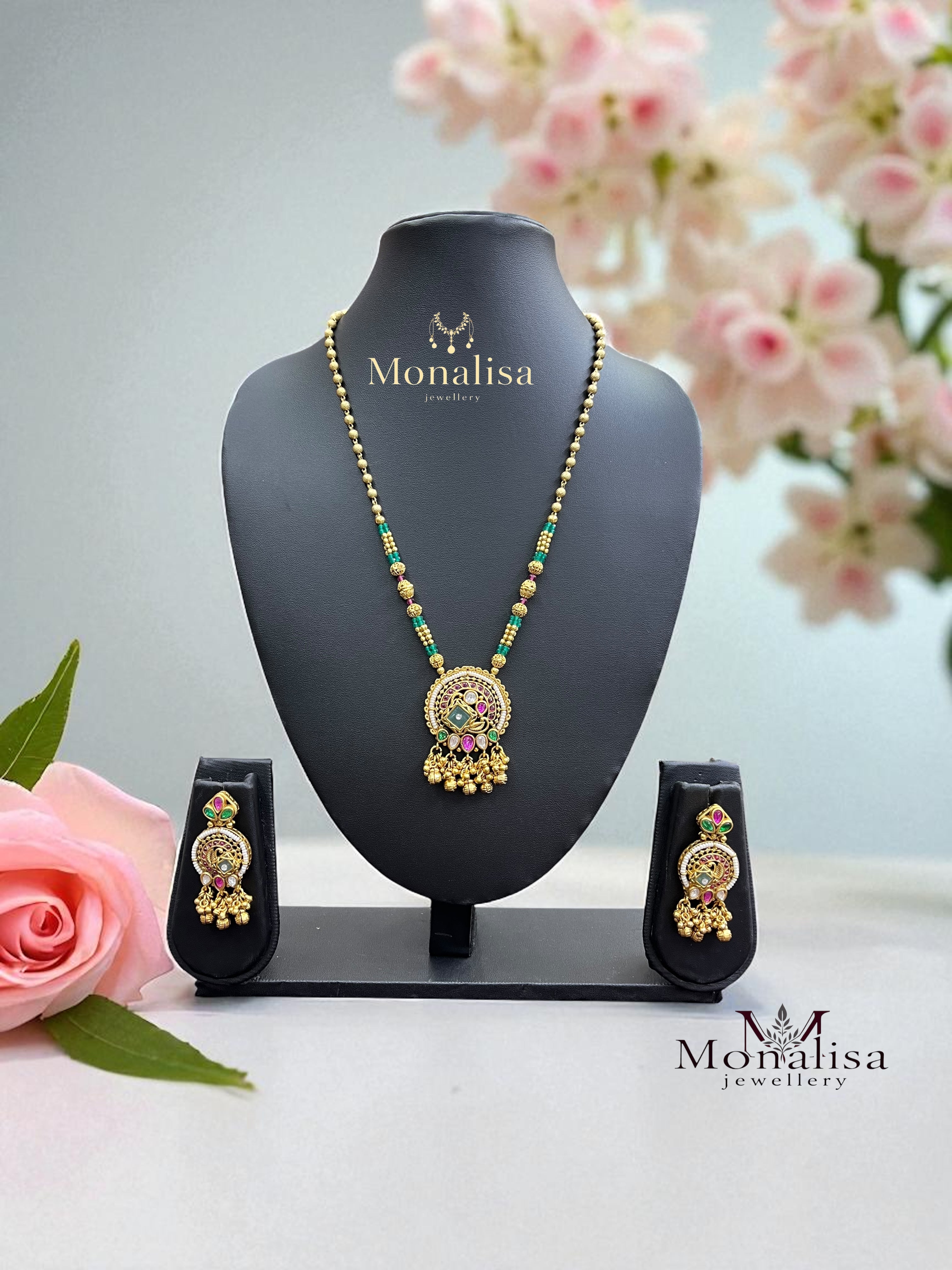 Prathia Antique Designer Pendant set