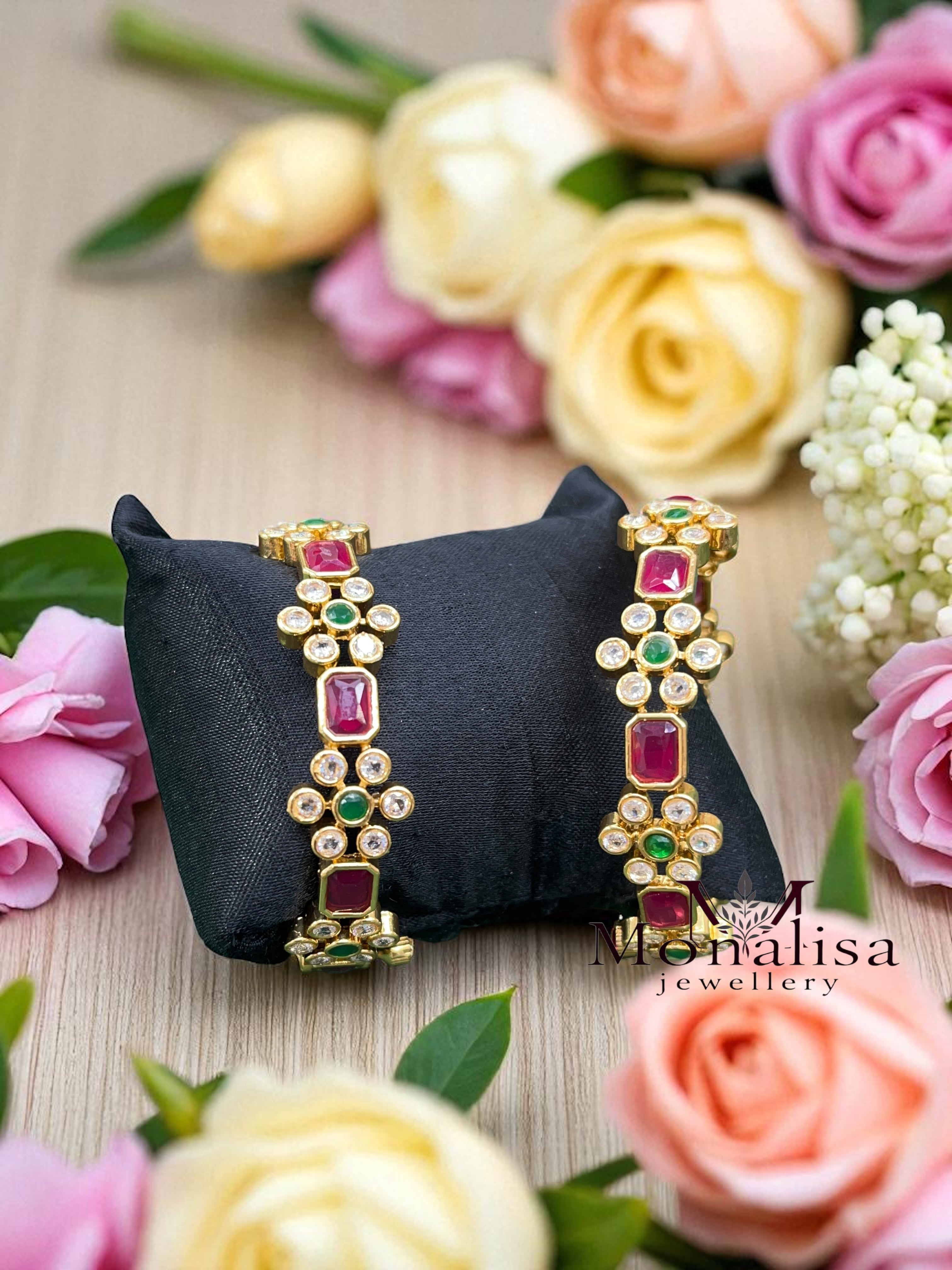 Meenakshi Antique Designer Bangles