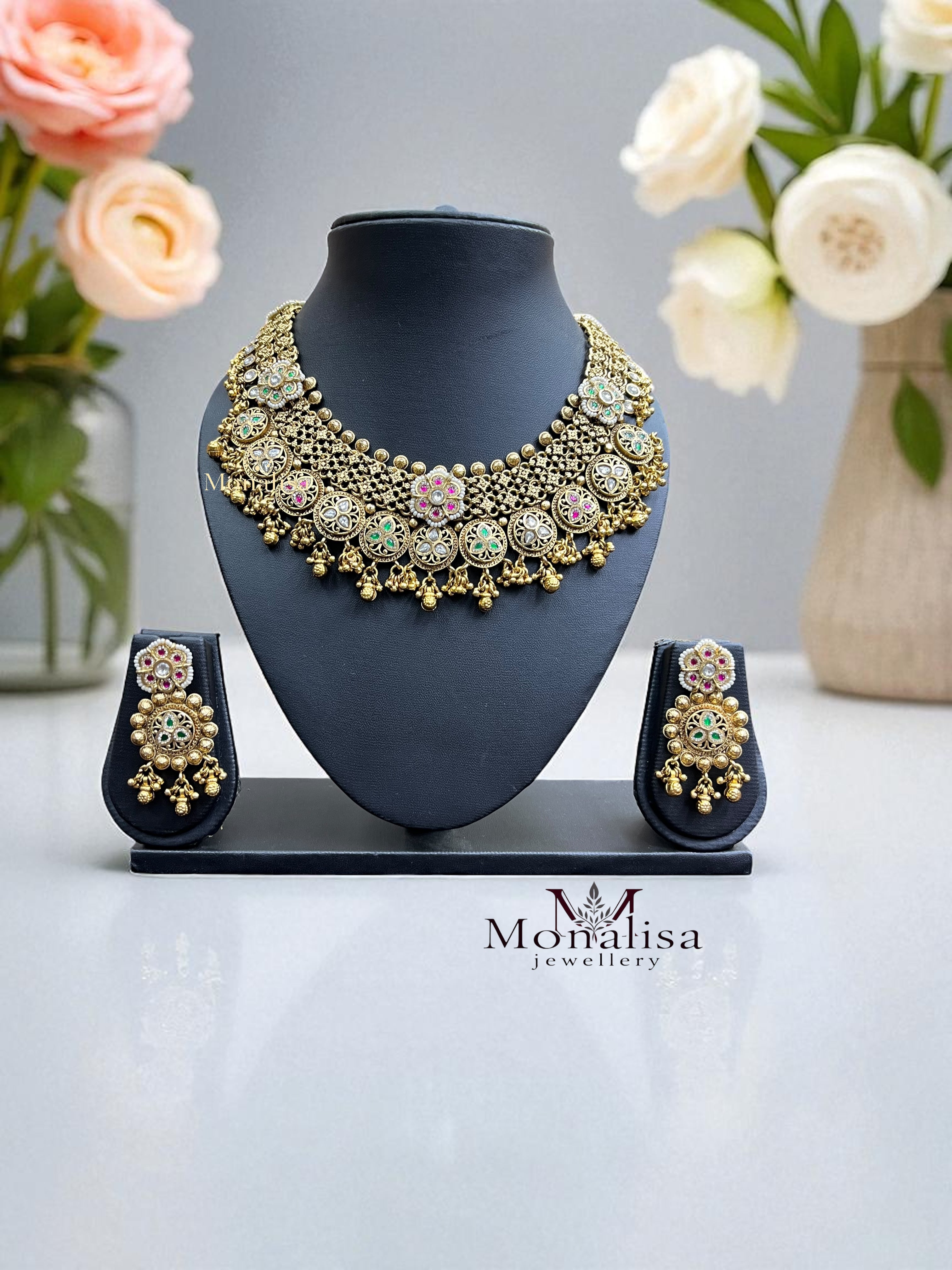 Eeshika Antique Designer Necklace Set