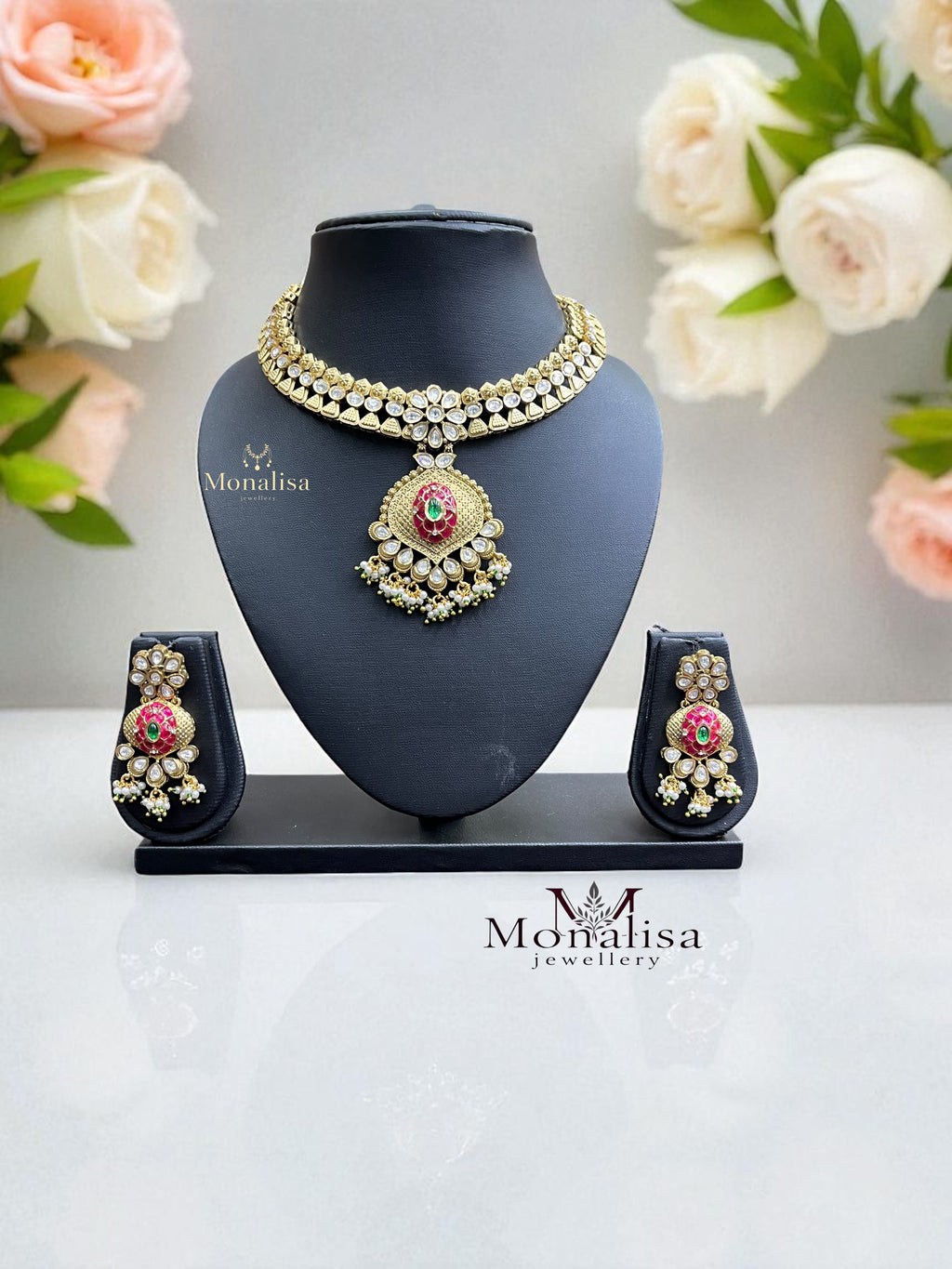 Vrunda Antique Designer Necklace Set