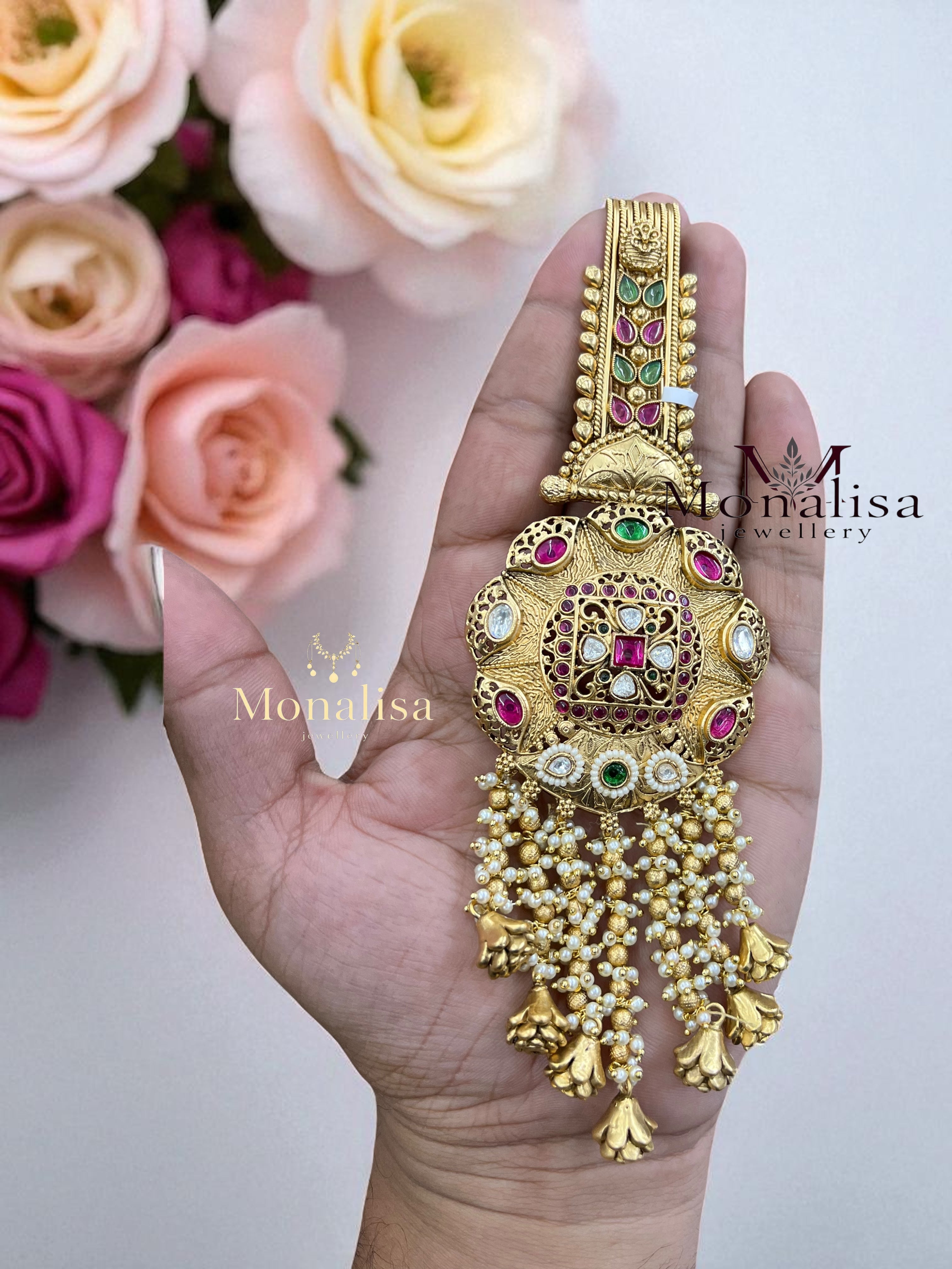 Avneet Antique Designer Challa