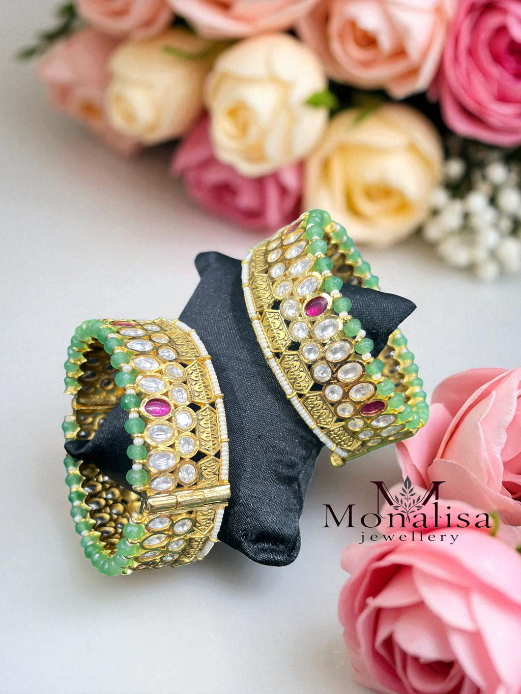 Ginni Antique Designer Bangles