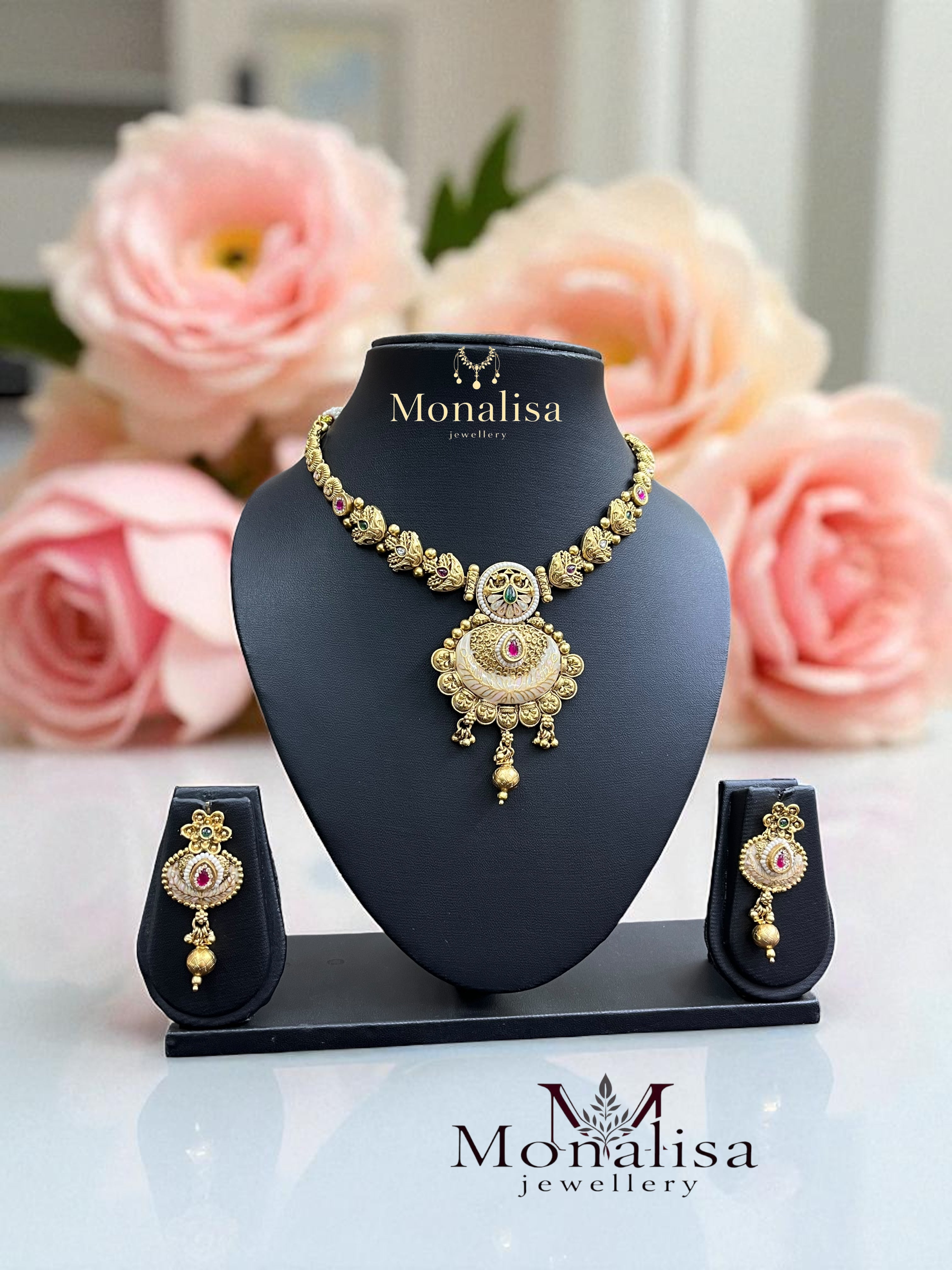 Kosika Antique Designer Necklace Set