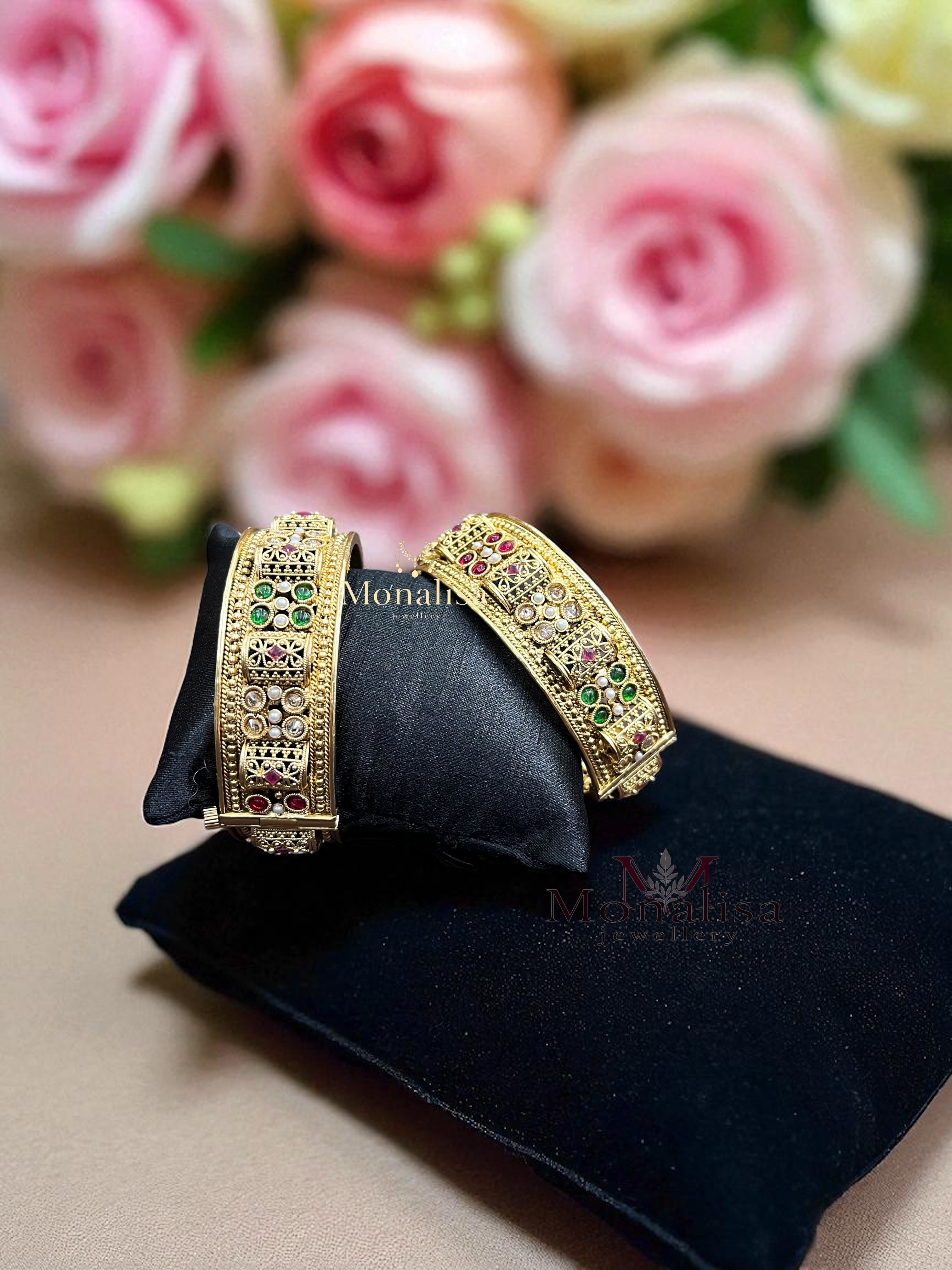 Nakusha Antique Designer Bangle