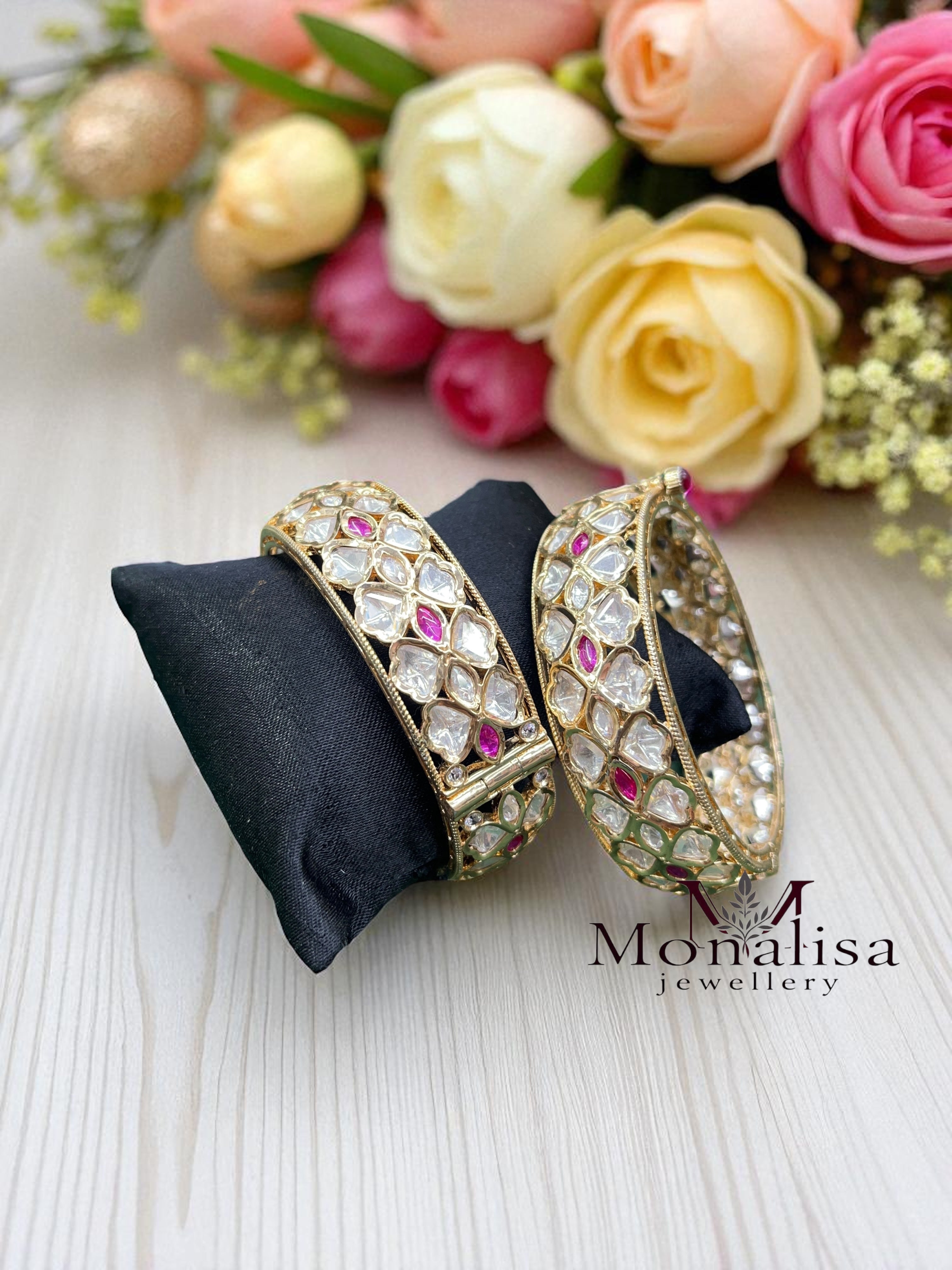 Kasvi Polki Designer Bangles