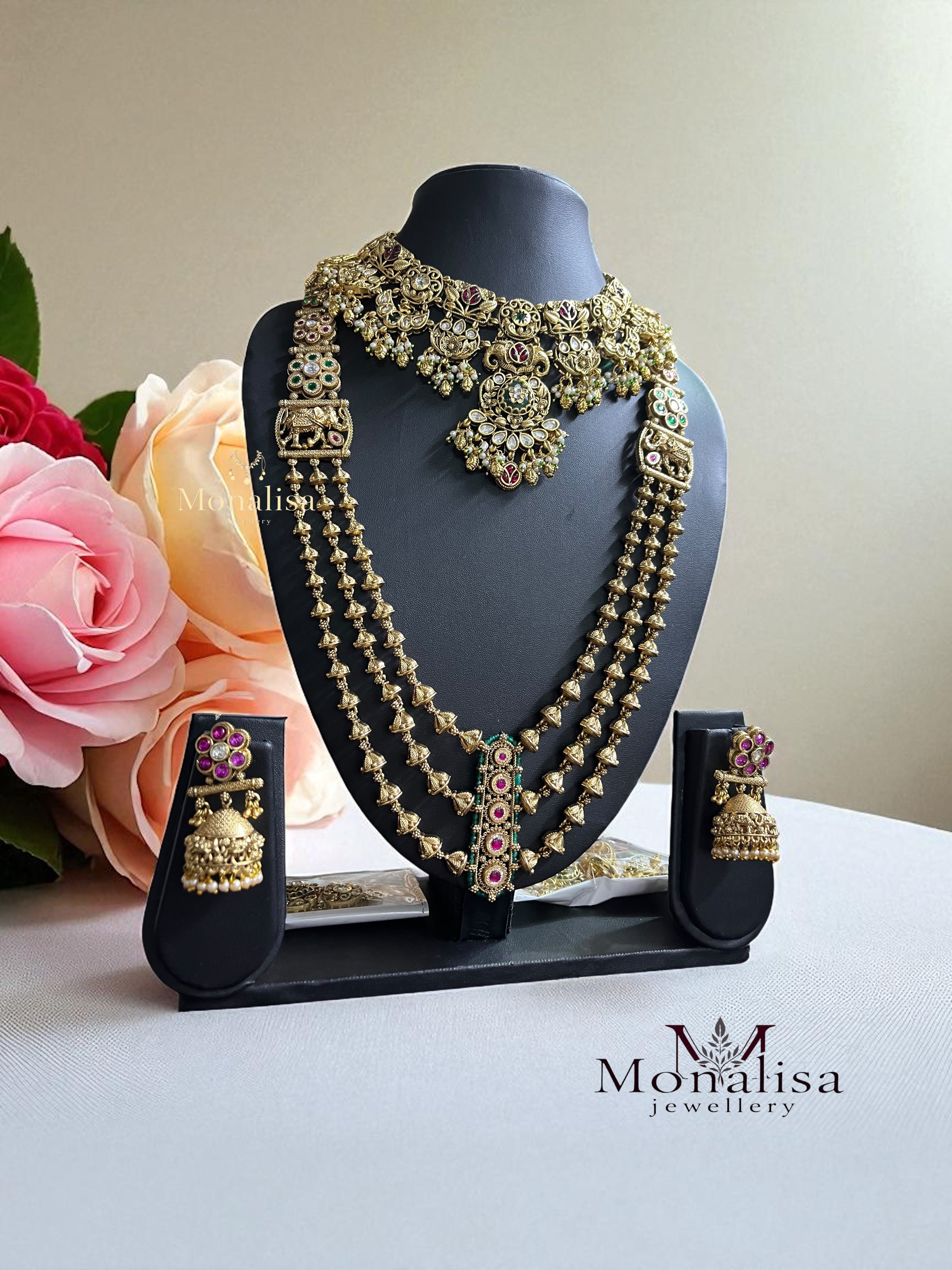 Humerza Antique Designer Bridal set