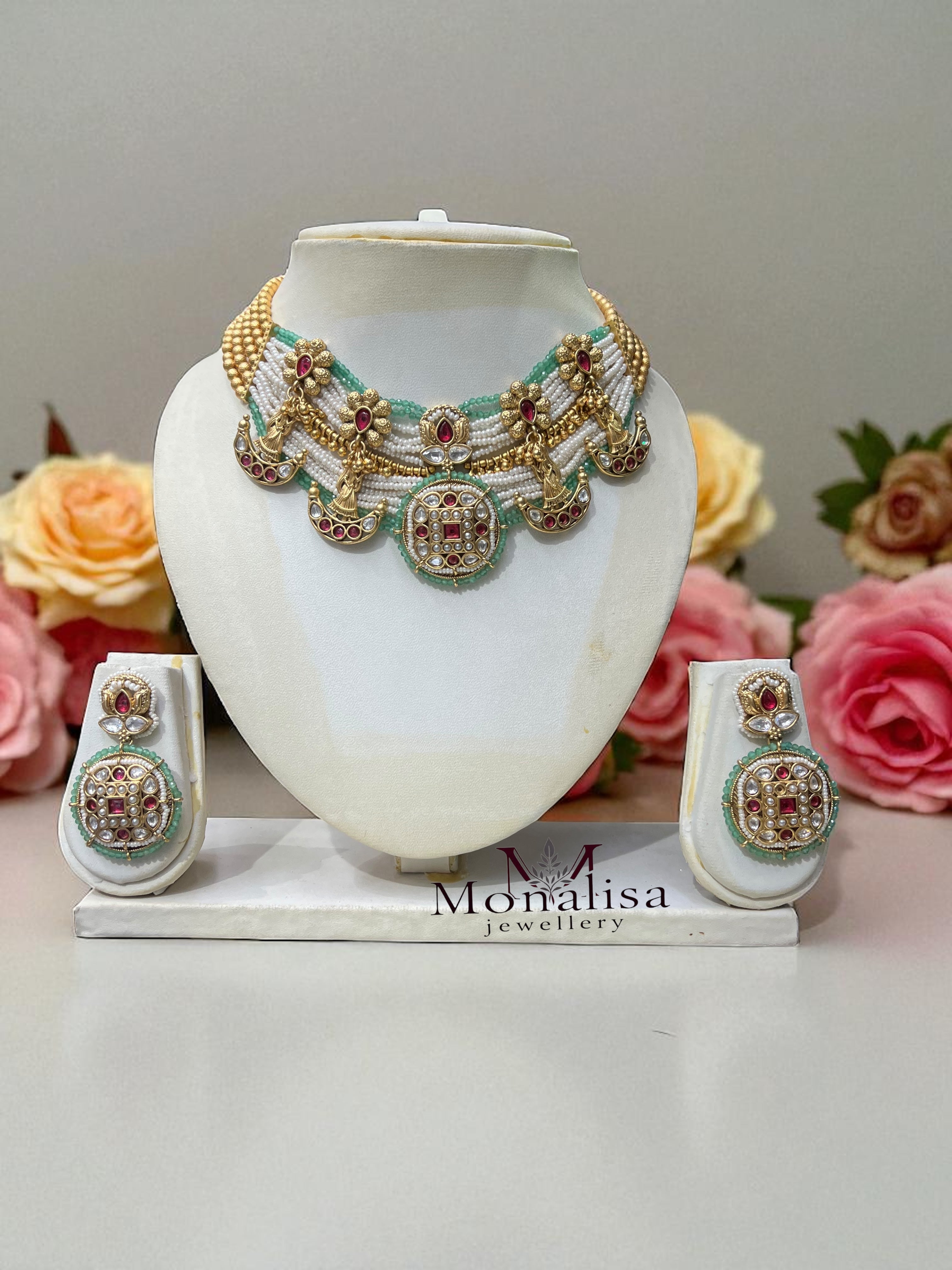Kanishka Antique Designer Necklace Set